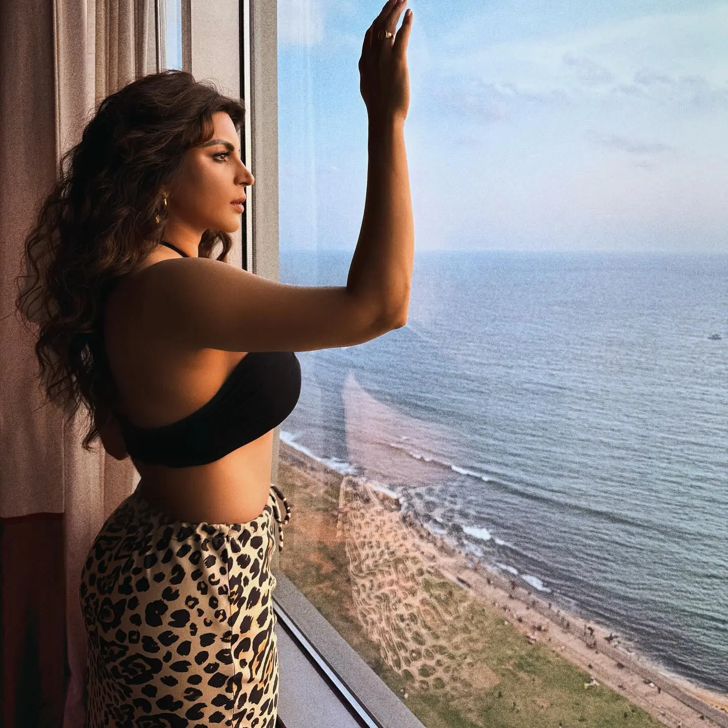 Shama Sikander Explores New Horizons Riding the waves of travel trends, Shama Sikander captivates her fans with bold style.