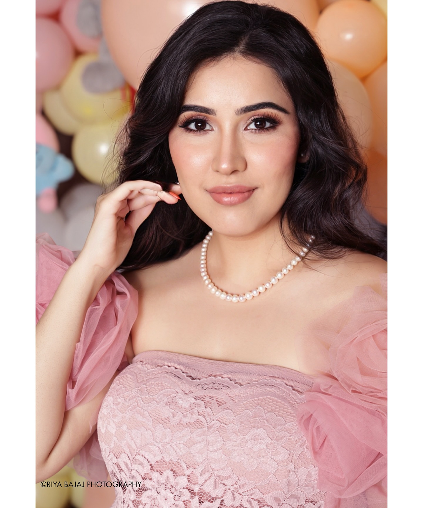 Sheena Bajaj’s Motherhood Is Celebrated As Art Social media spotlight on Sheena Bajaj as she redefines motherhood with artistic flair.