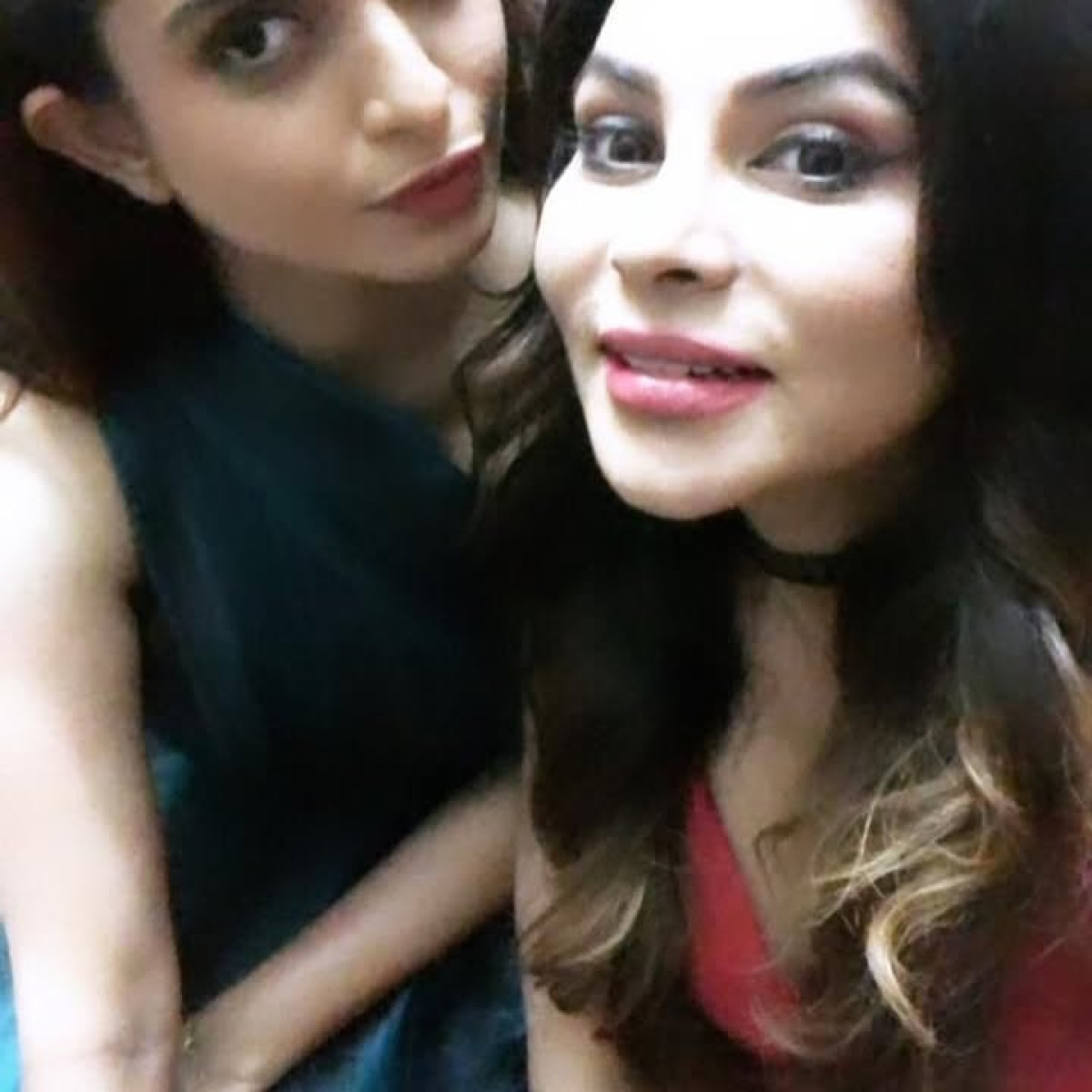 Sheena Shahabadi’s Fun Shoot Celebrates Qutal Vibes Celebrity Sheena Shahabadi dazzles fans with her playful and fun shoot on Instagram right