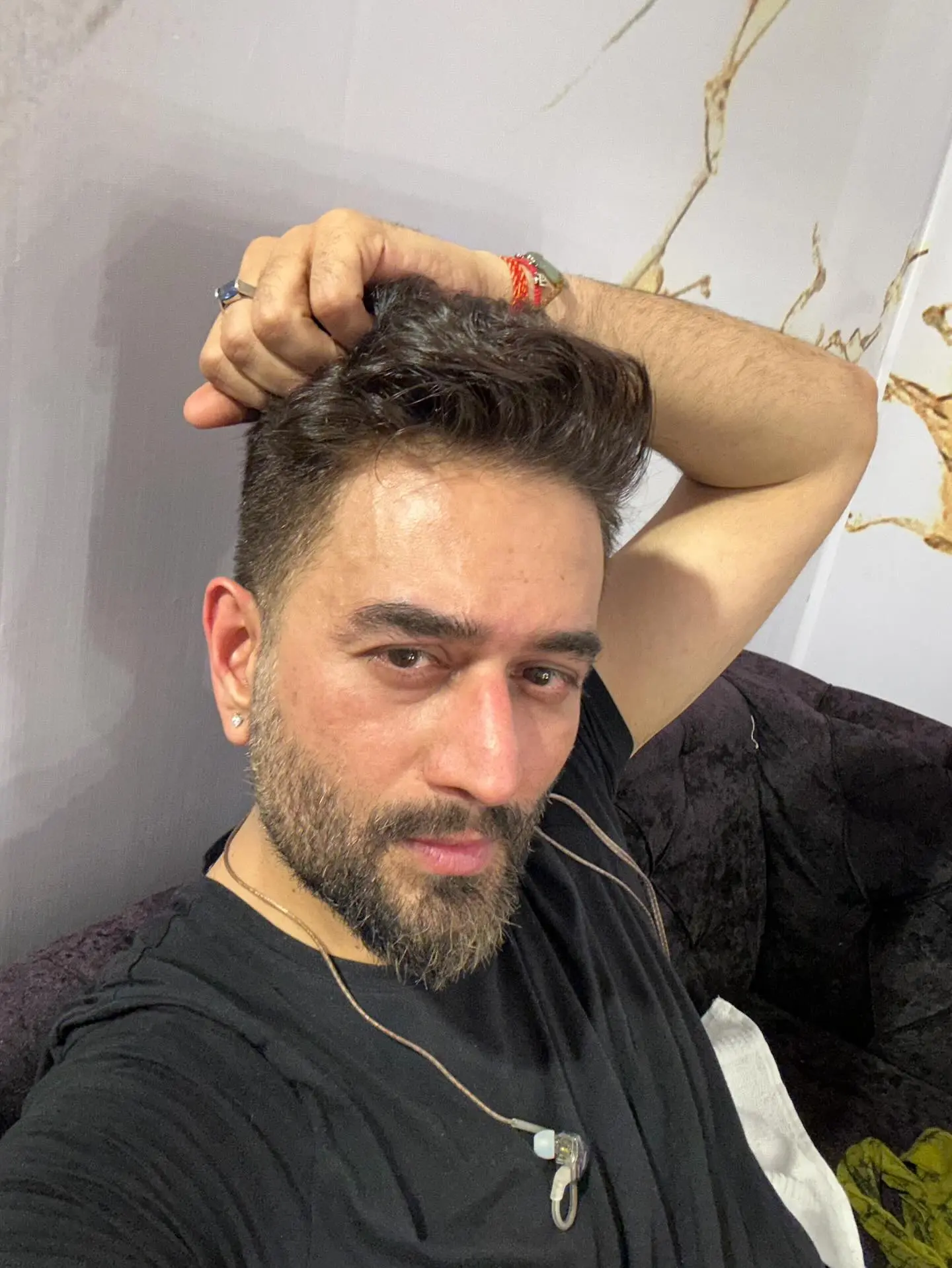 Shekhar Ravjiani Stuns With Post Gig Look Live Gig Glamour: Shekhar Ravjiani charms fans with a slick post-watch look that impresses
