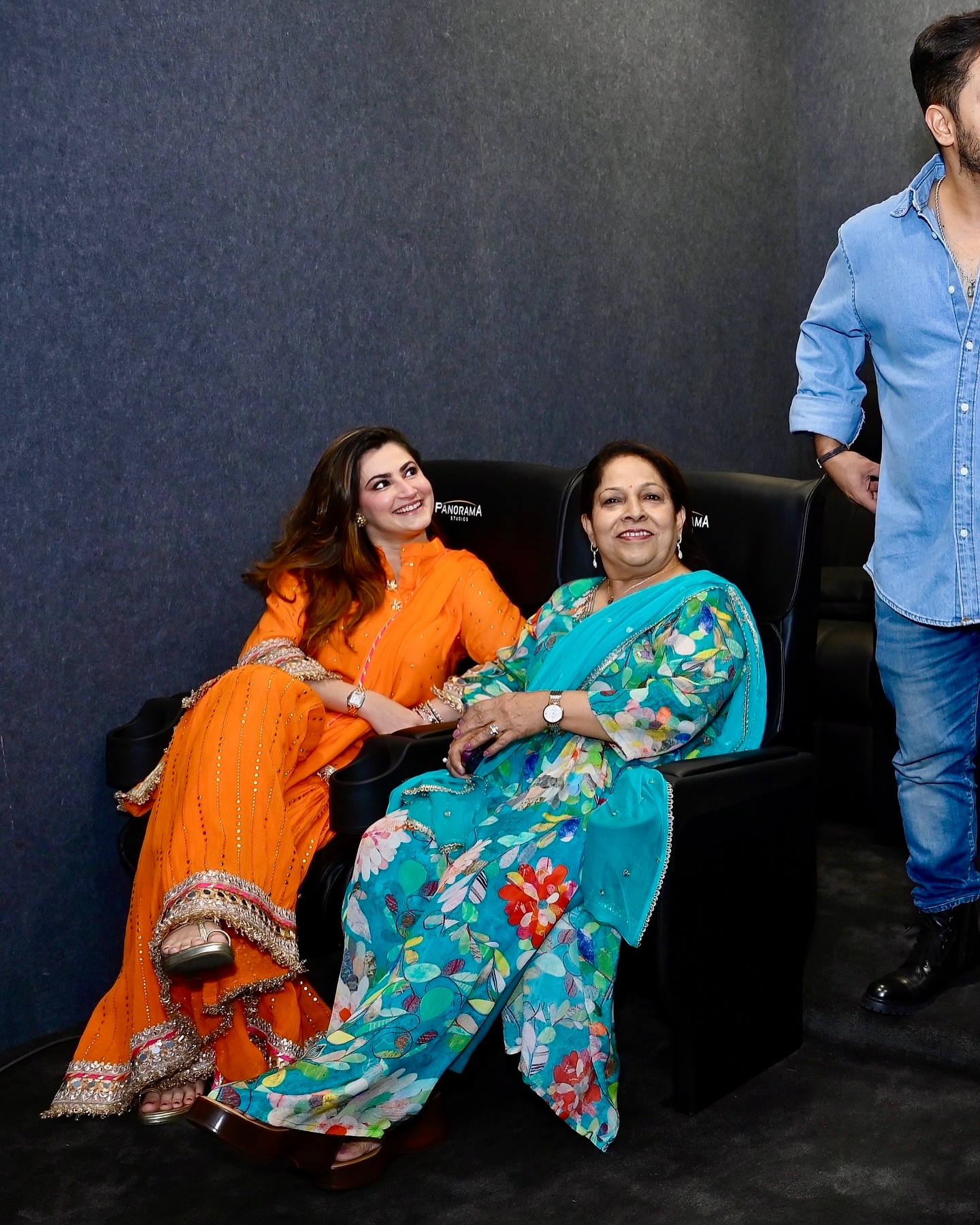 Shivaleeka Oberoi Celebrates #HappyMothersDay