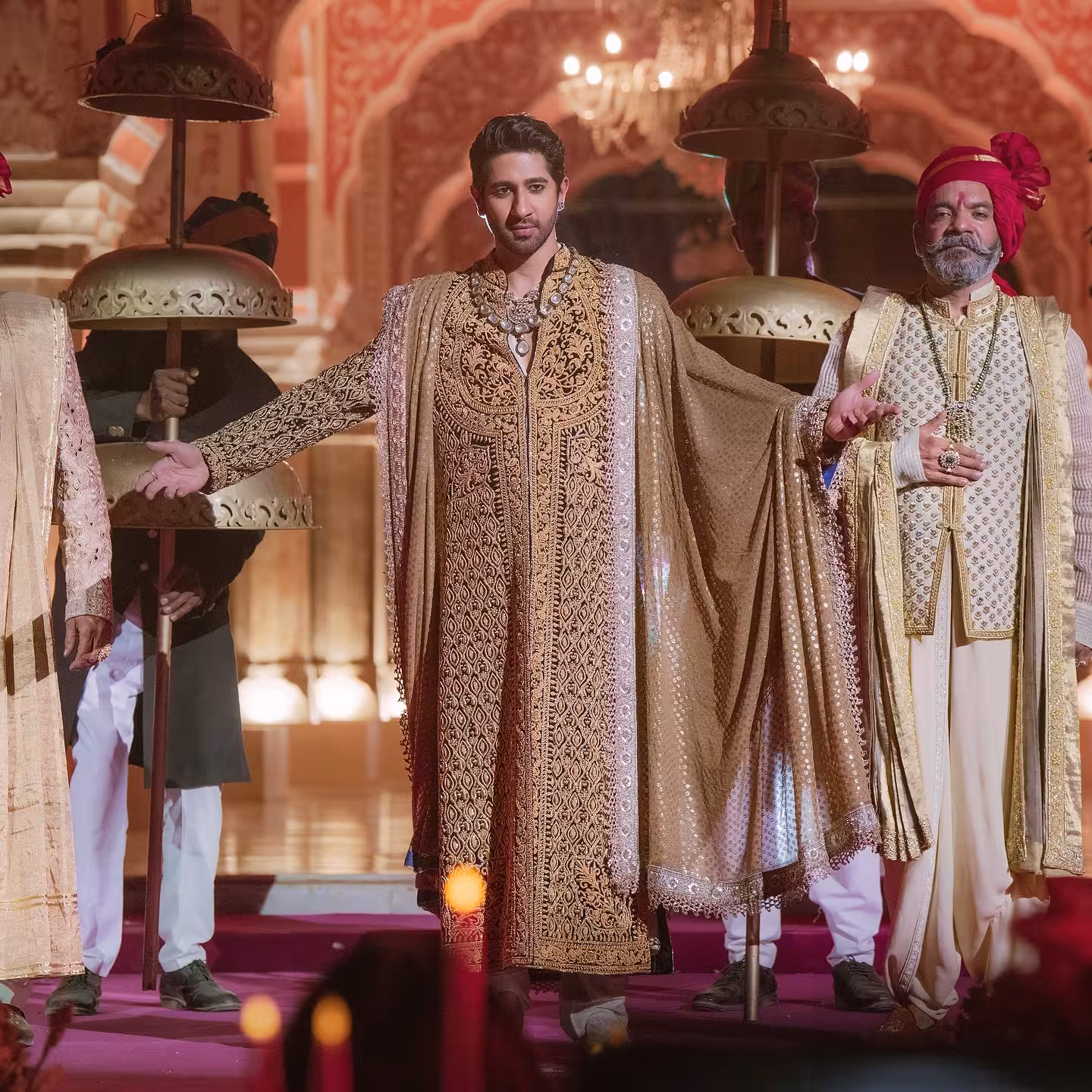 Vihaan Samat Shares BTS ‘The Royals’ Set Vihaan Samat shares BTS secrets: wild elephant, unique on-set moments spark global buzz.