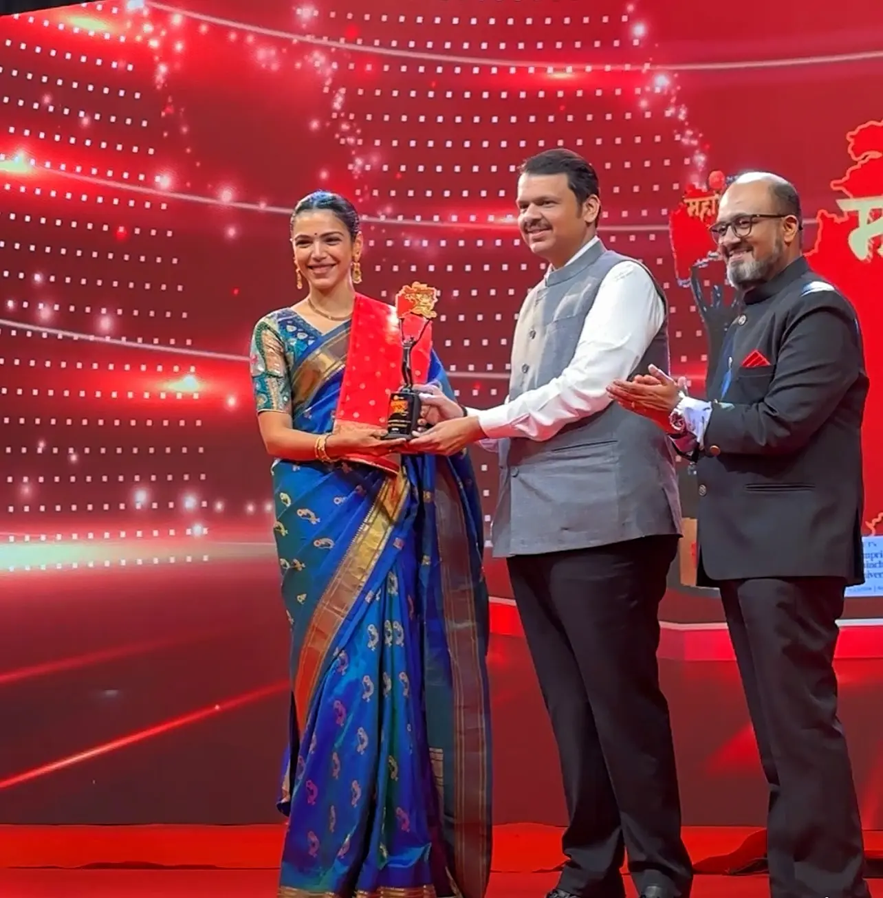 Shriya Pilgaonkar Receives Maharashtra Ratna Puraskar Proud cultural honor marking her stellar journey and deep ancestral ties in Maharashtra!!!