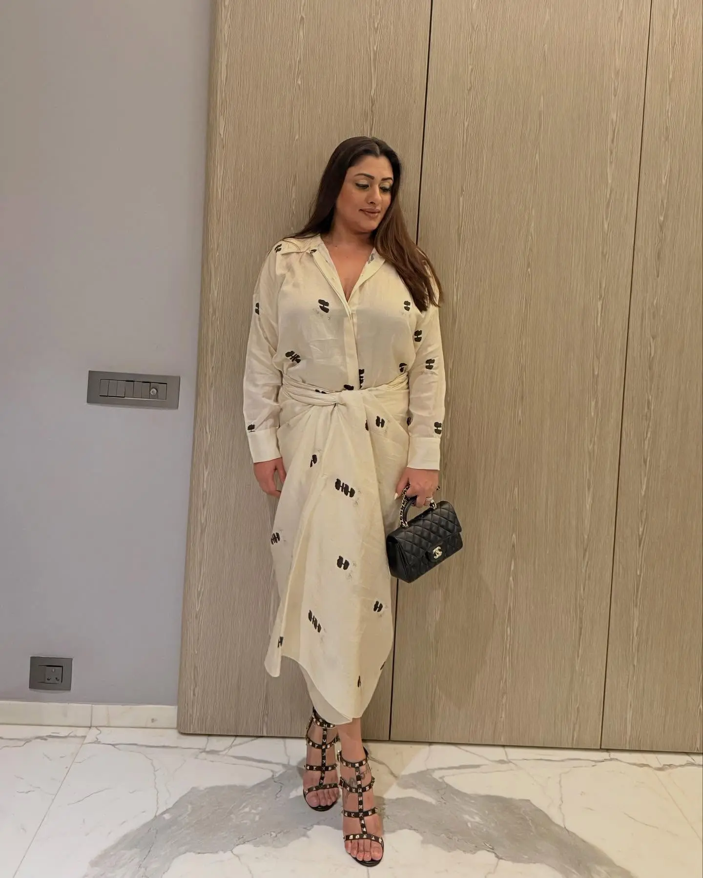 Shweta Menon Flaunts Bold Monochrome Attitude