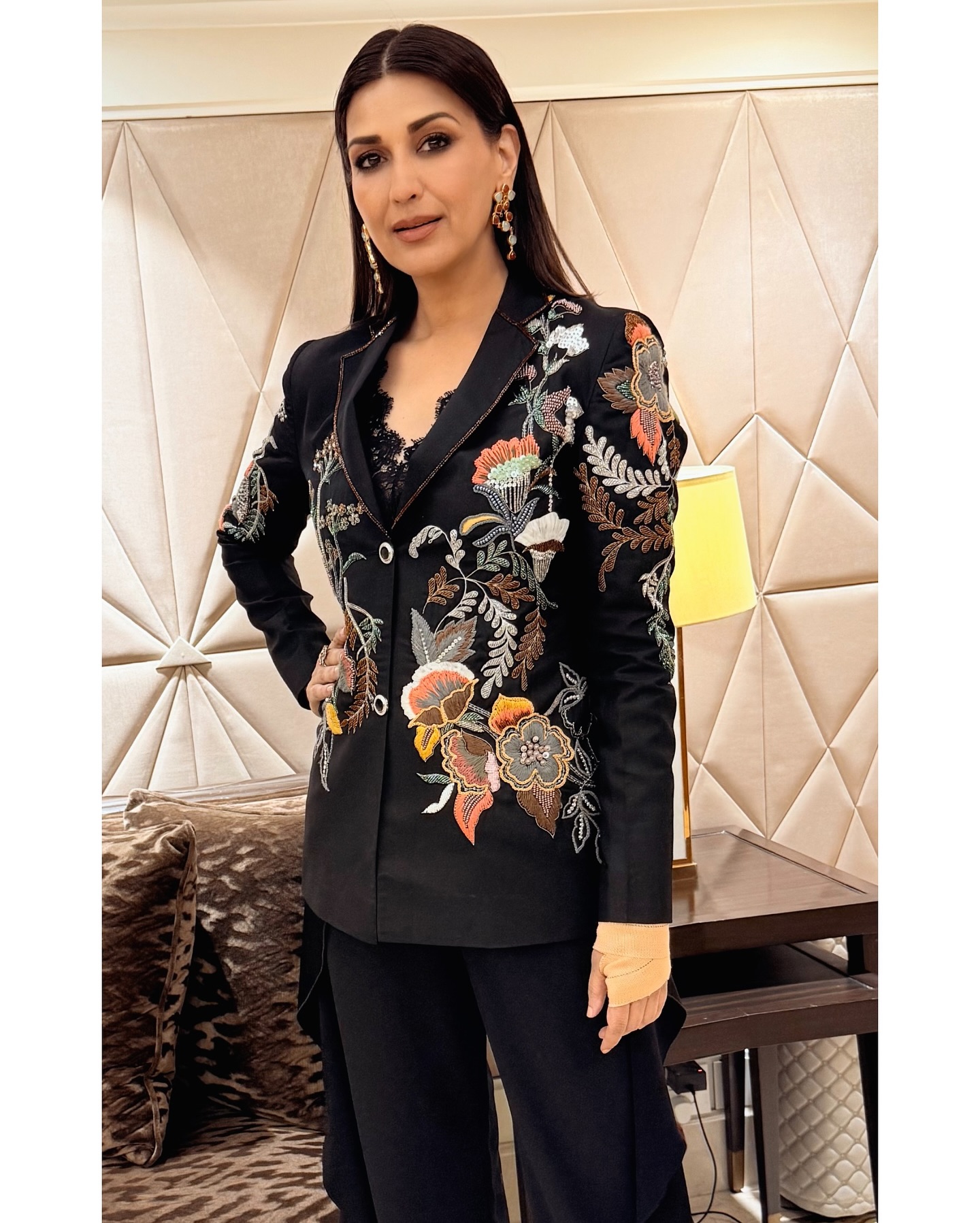 Sonali Bendre Inspires With Delhi Interviews