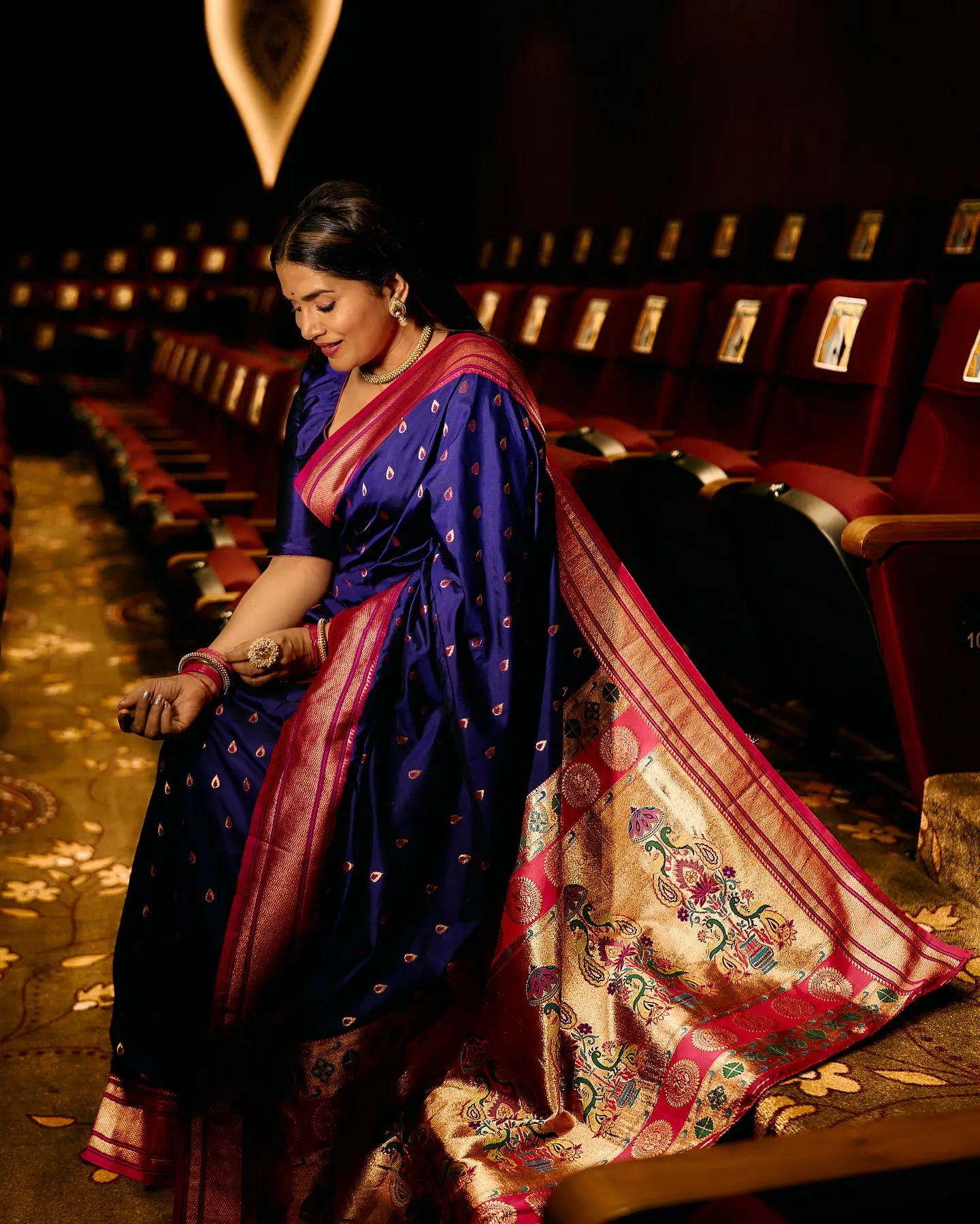 Sonali Kulkarni Stuns in Chic Celebrity Look