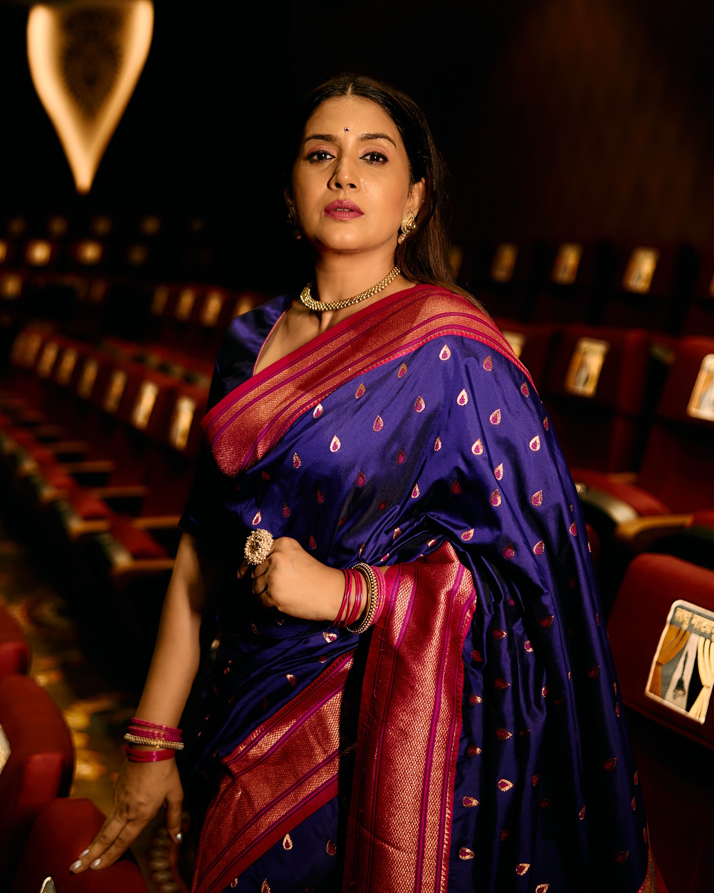 Sonali Kulkarni Stuns in Chic Celebrity Look