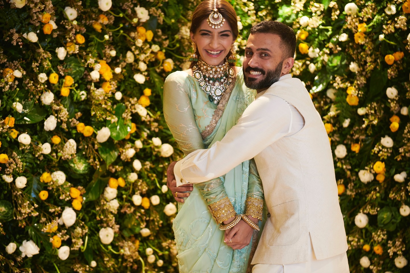 Sonam Kapoor Celebrates Anniversary With Anand Ahuja