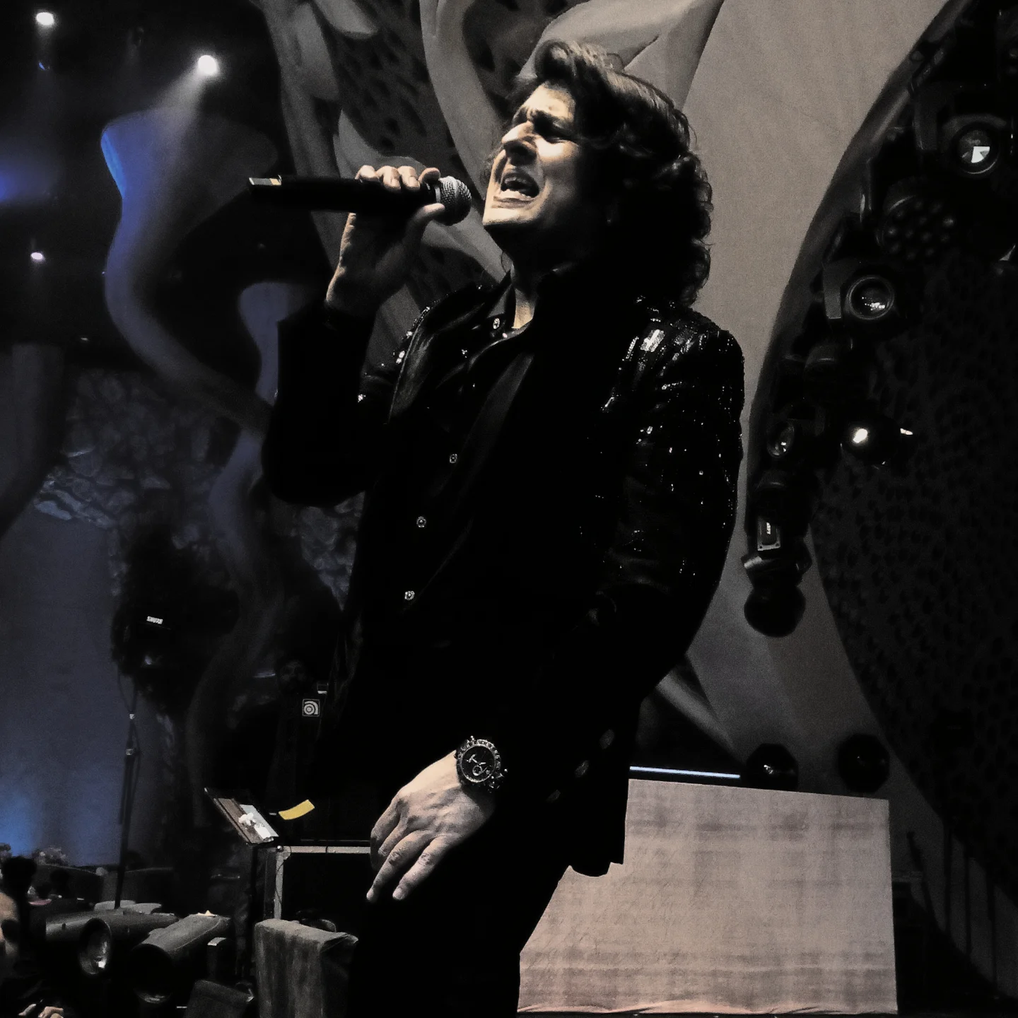 Sonu Nigam Live: A Night Of Pure Musical Magic An unforgettable evening of soul-stirring melodies and dynamic energy sparks pure magic.