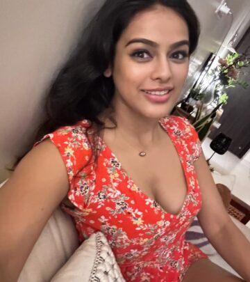 Sonyaa Ayoddhya’s Casual Selfie Sparks Fan Buzz