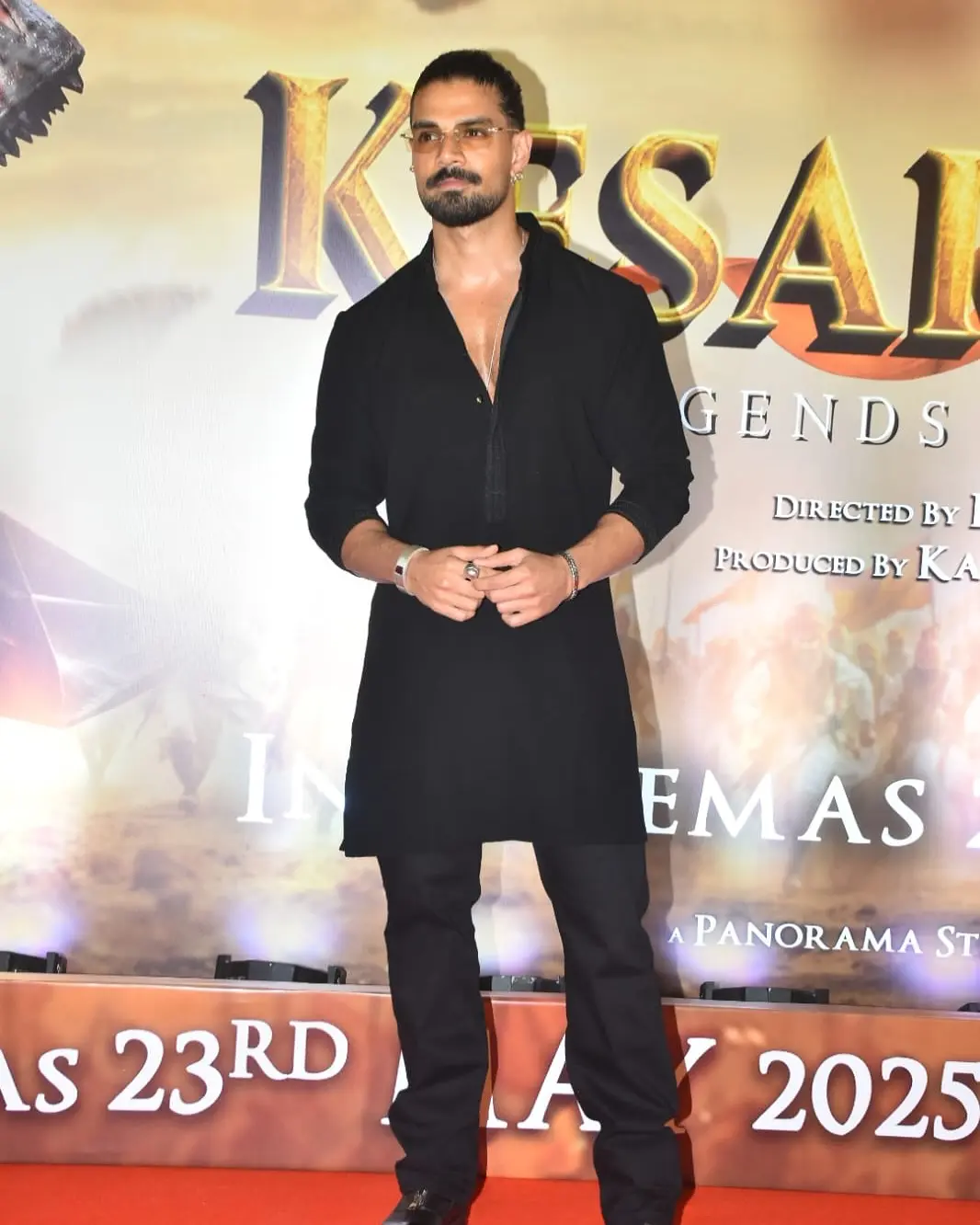 Sooraj Pancholi As Veer Hamirji Gohil