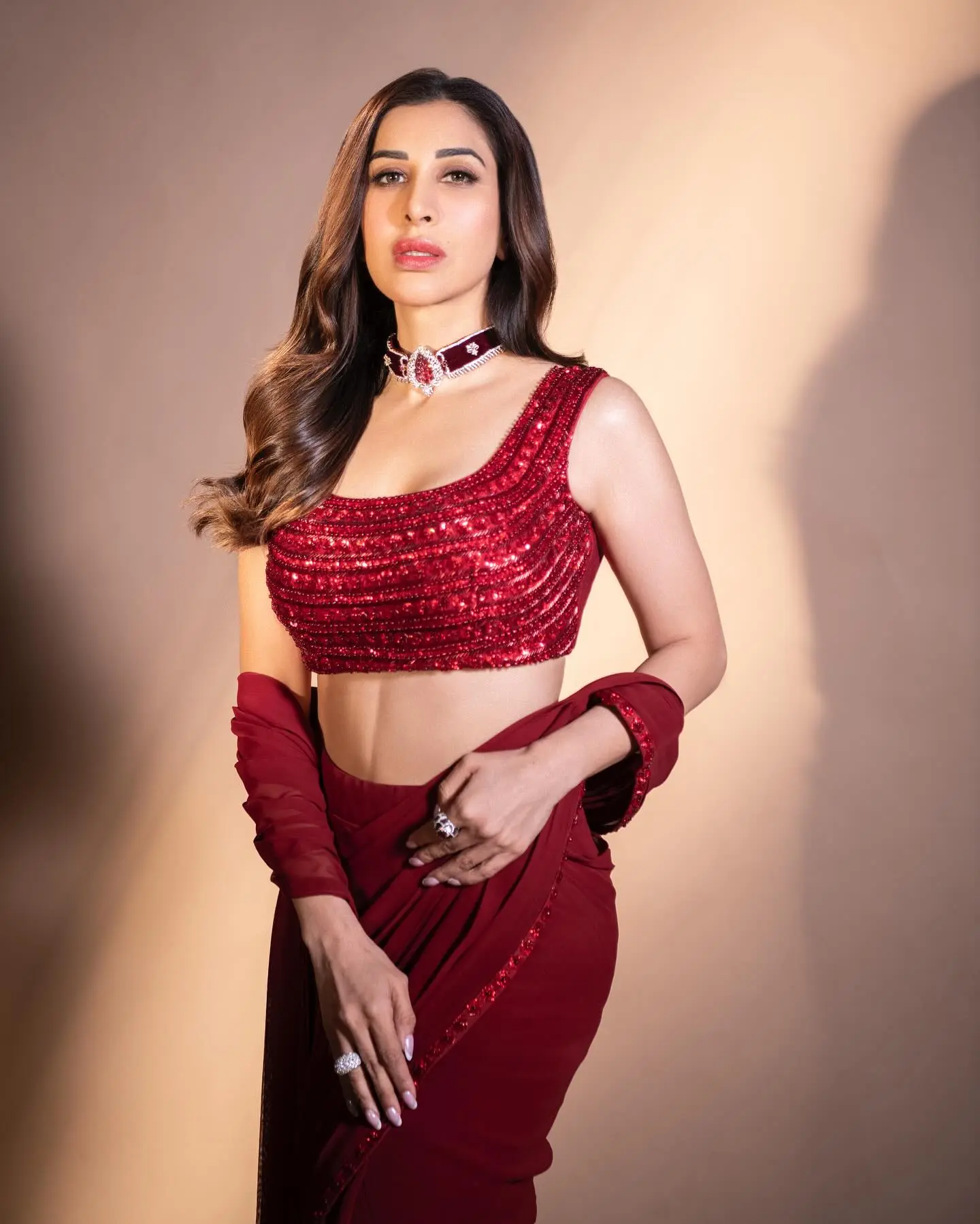 Sophia Chaudhary Shines On TraWed Cover Fashion icon Sophia stuns in a fiery red saree on TraWed Magazine’s inaugural cover in chic.