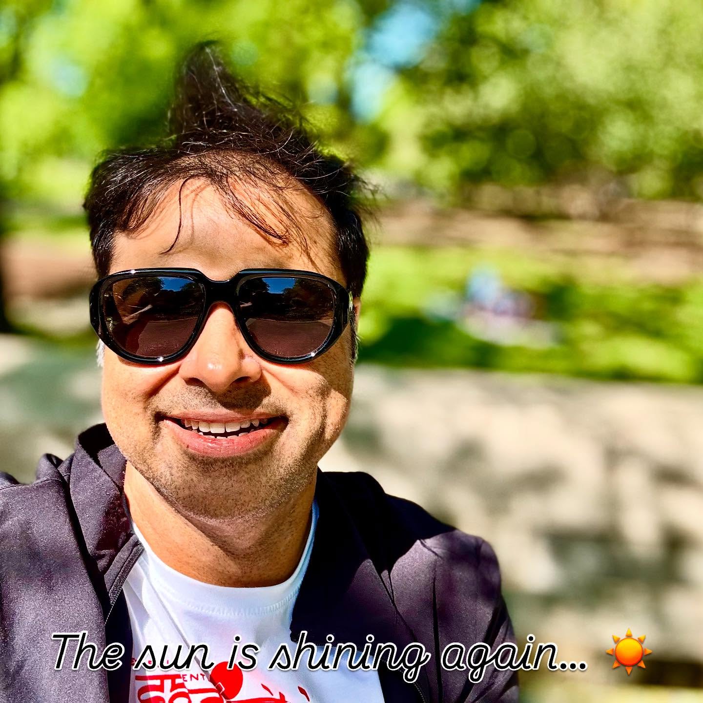 Sitarist Purbayan Chatterjee emerges radiant, infusing tradition with a vibrant new energy.