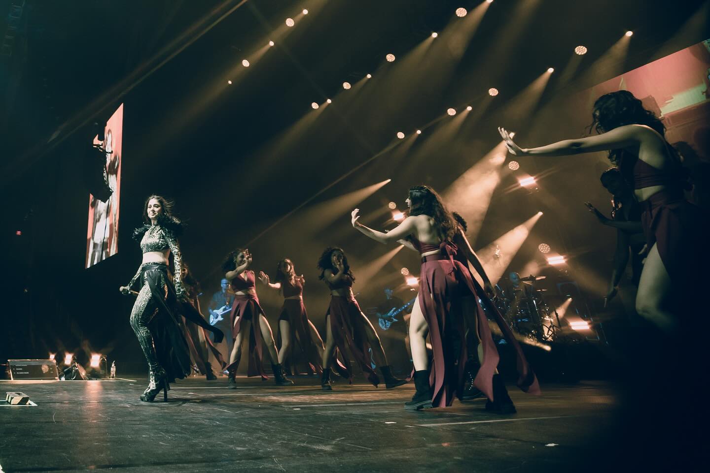 Sunidhi Chauhan Rocks Dallas on USA Tour