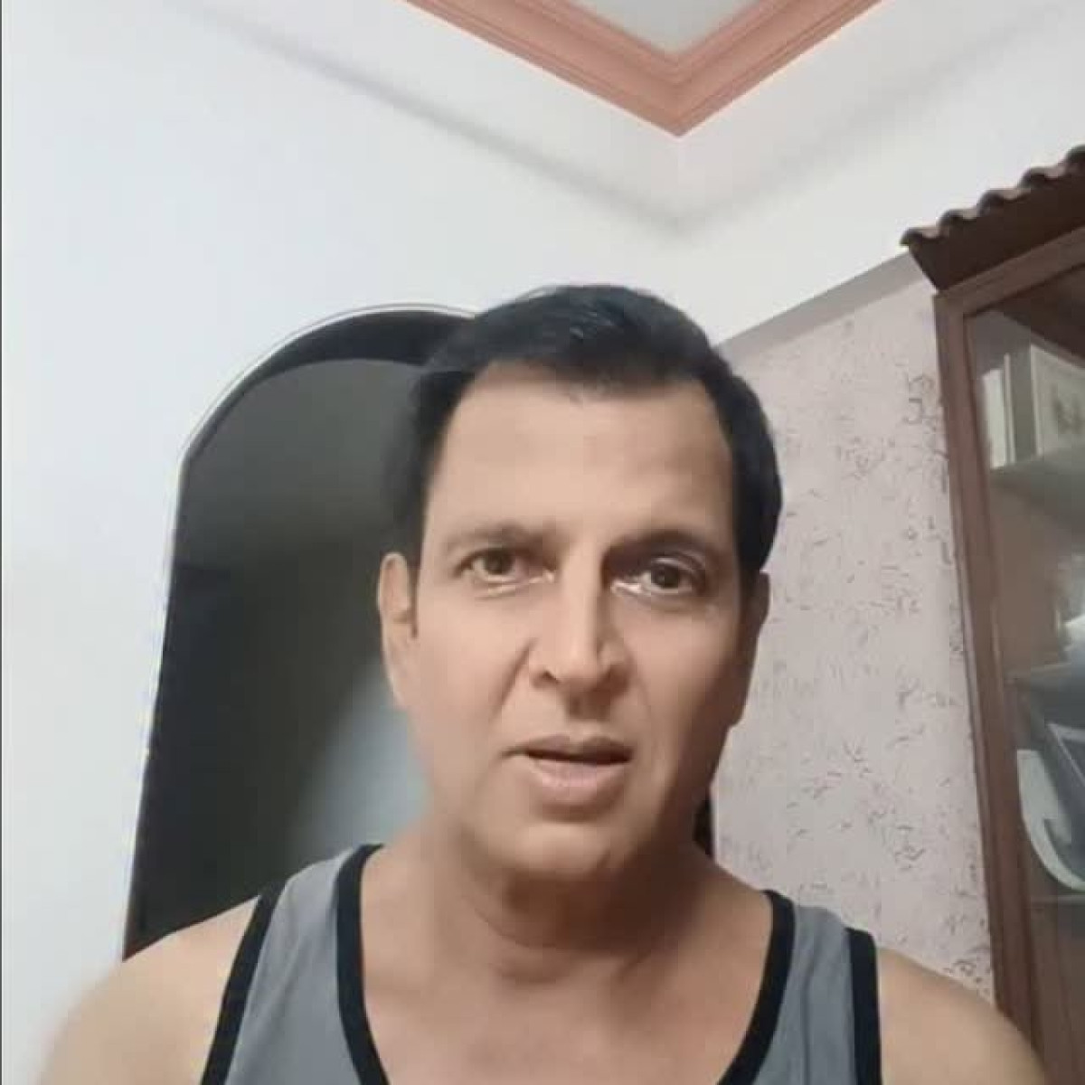 Sunil Lahri Shares Reflections On Relationships Iconic actor Sunil Lahri offers a heartfelt observation on the strange nature of bonds.