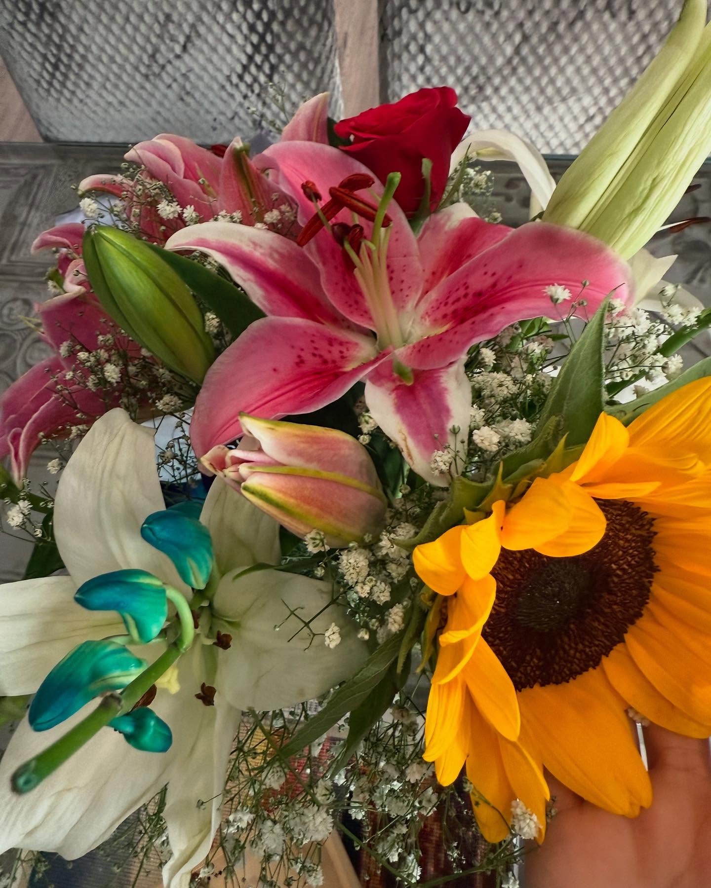 Sunny Leone Celebrates Mother's Day on Instagram