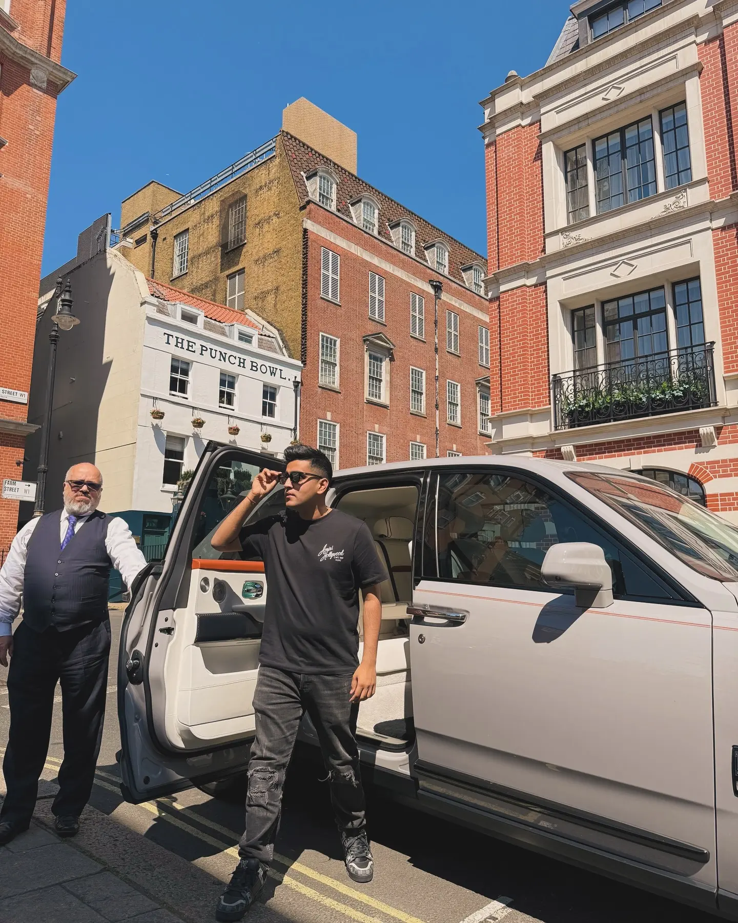 Sunny London Days: Raghav Sharma Shines In City Vibes