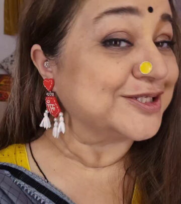 Supriya Shukla Honors Mother With Elegant Earrings