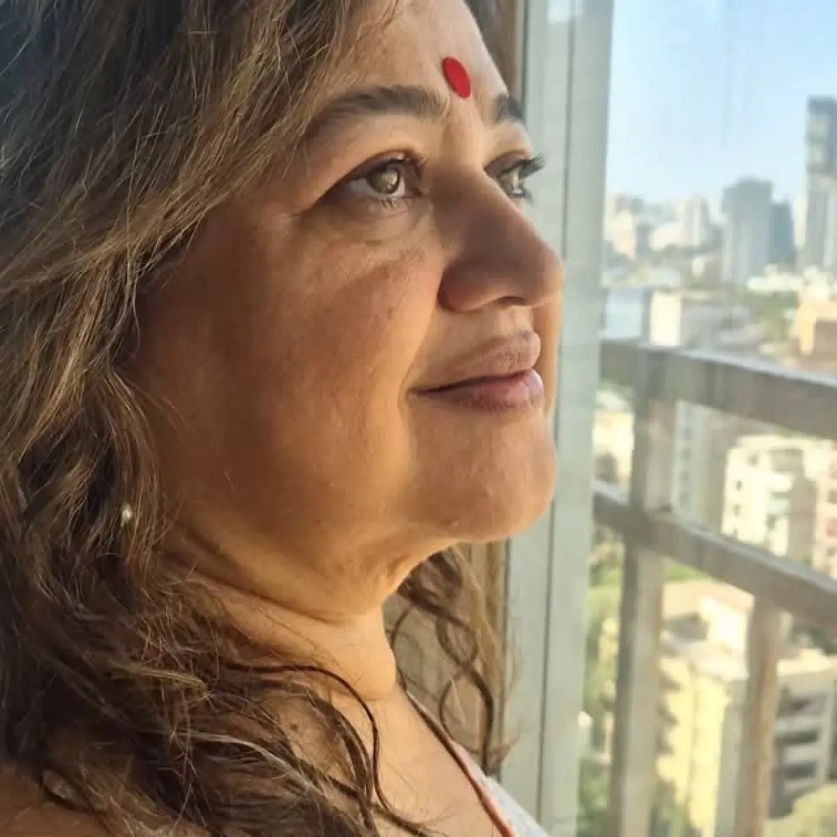 Supriya Shukla Stuns In Chikankari Kurta Embracing heartfelt moments and timeless style, the actress charms with ethnic elegance!!!