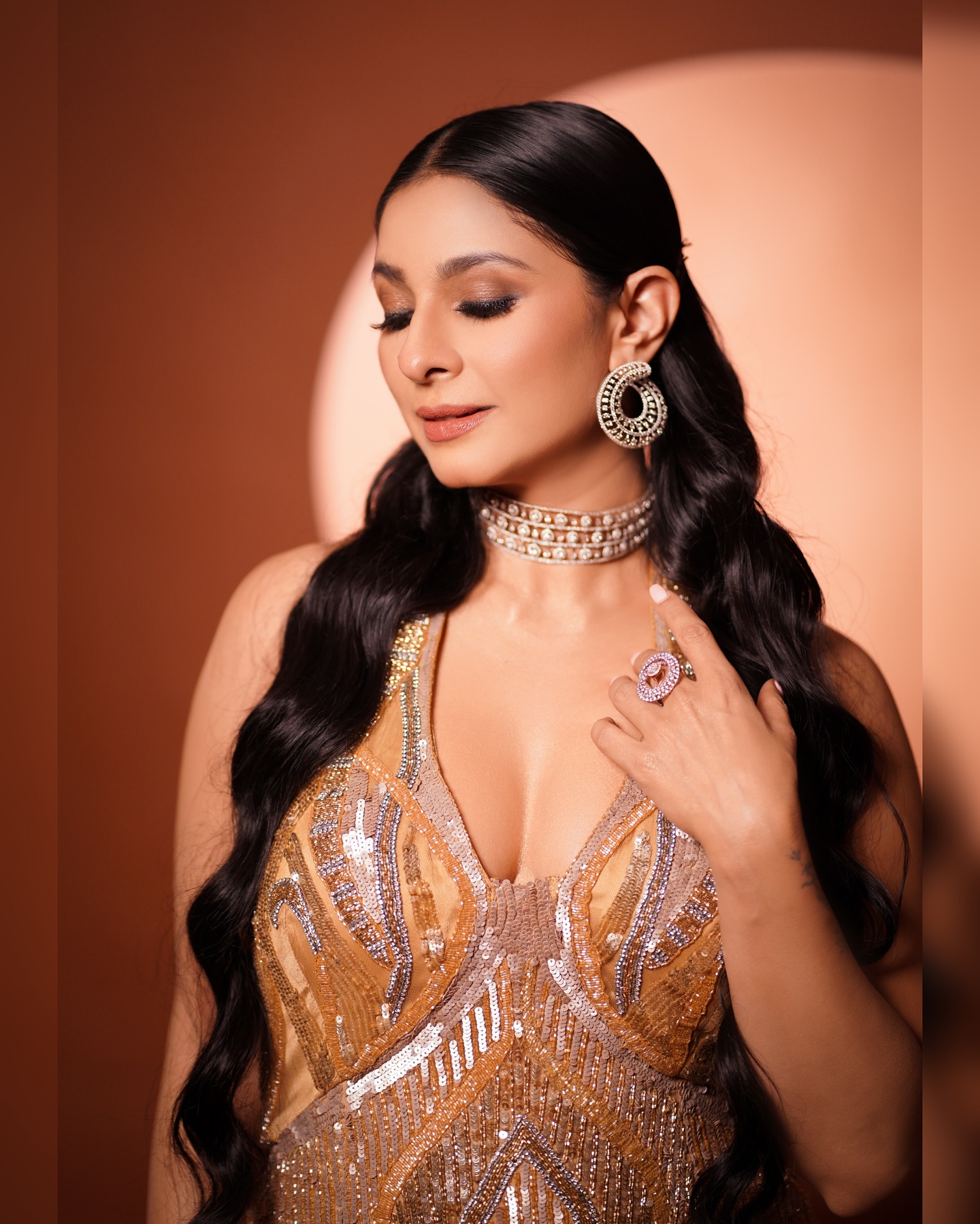 Tanisha Mukerji Flaunts Confidence In Party Wear