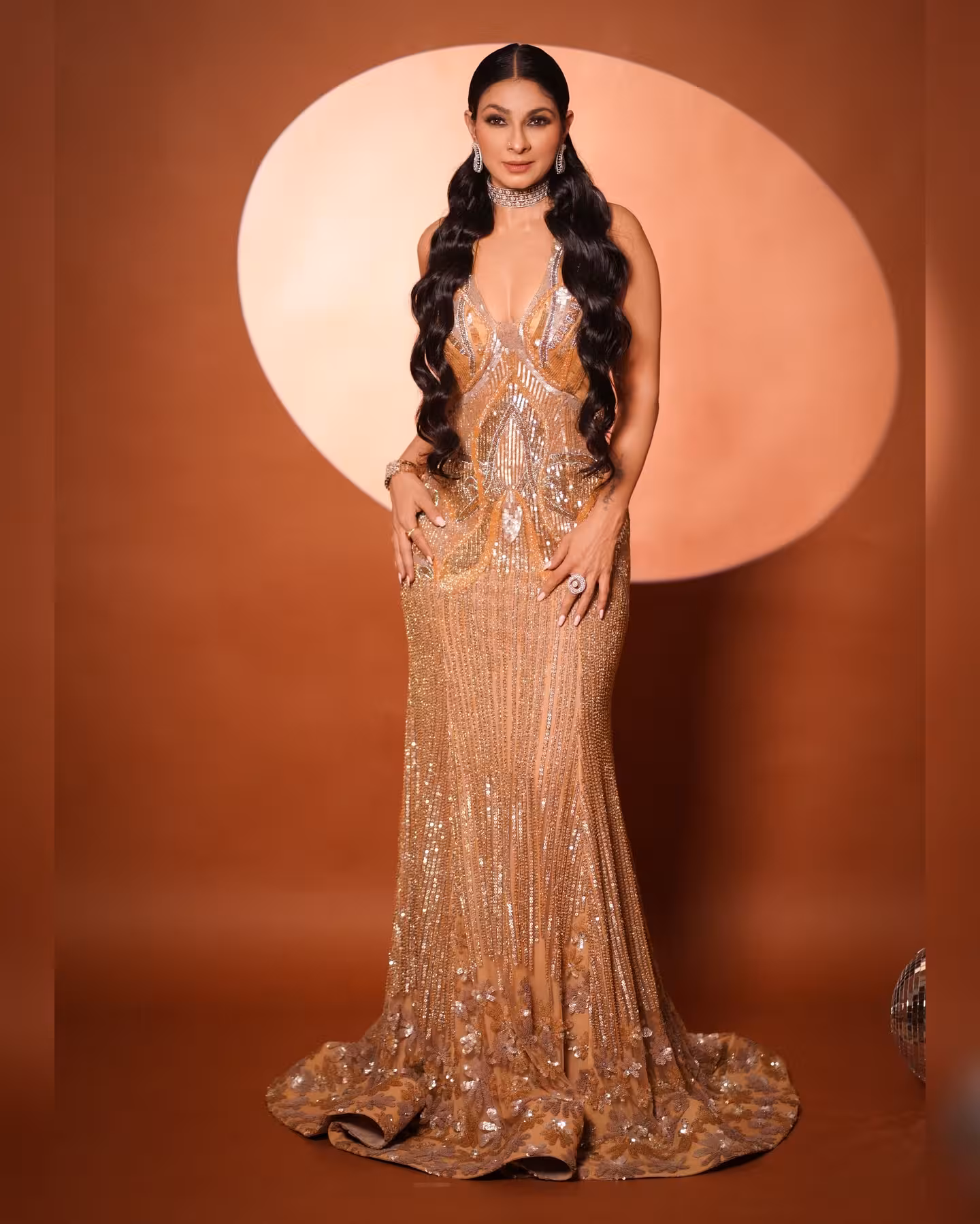 Tanisha Mukerji Flaunts Confidence In Party Wear