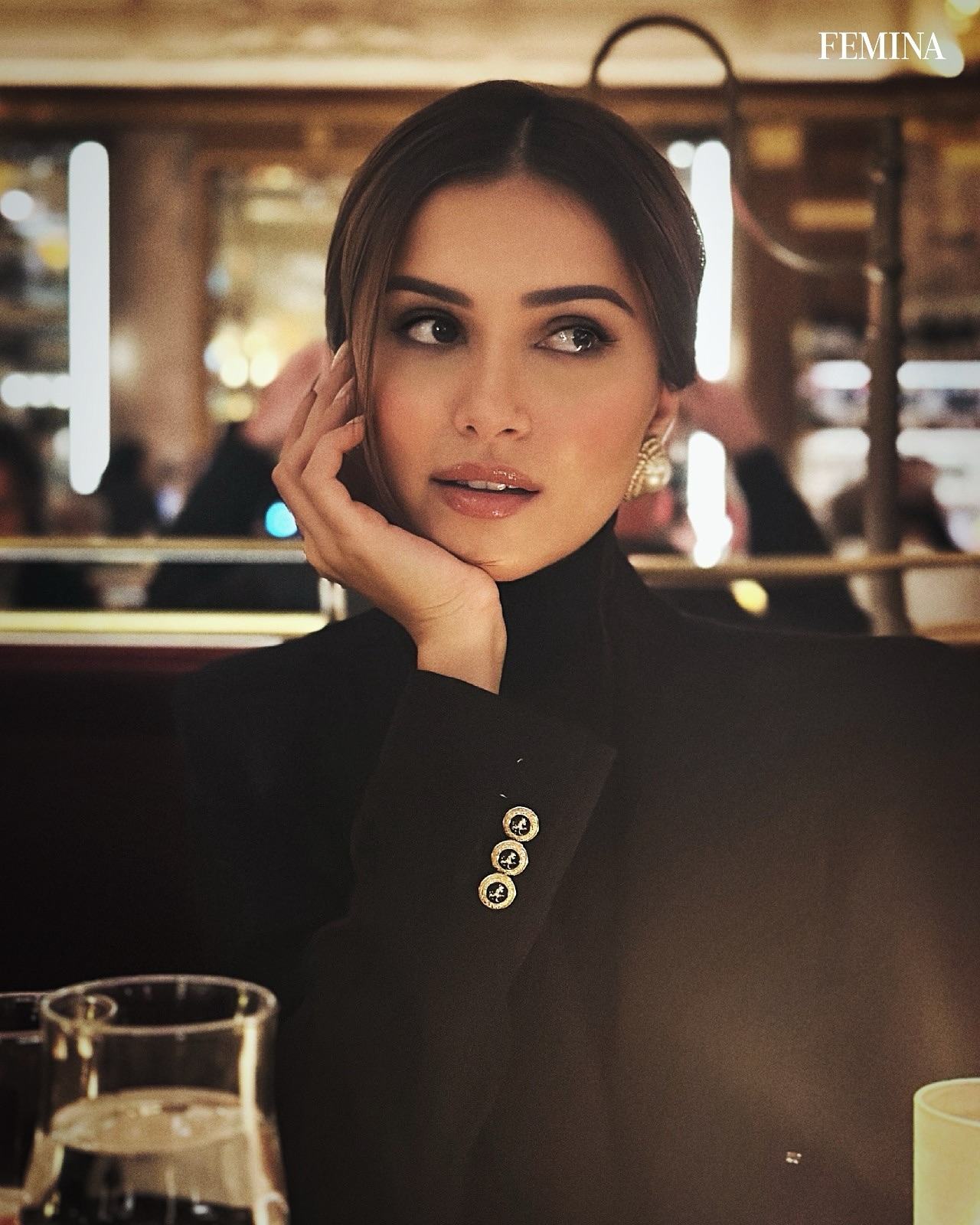 Tara Sutaria’s Sleek Bun: Summer Hair Inspiration