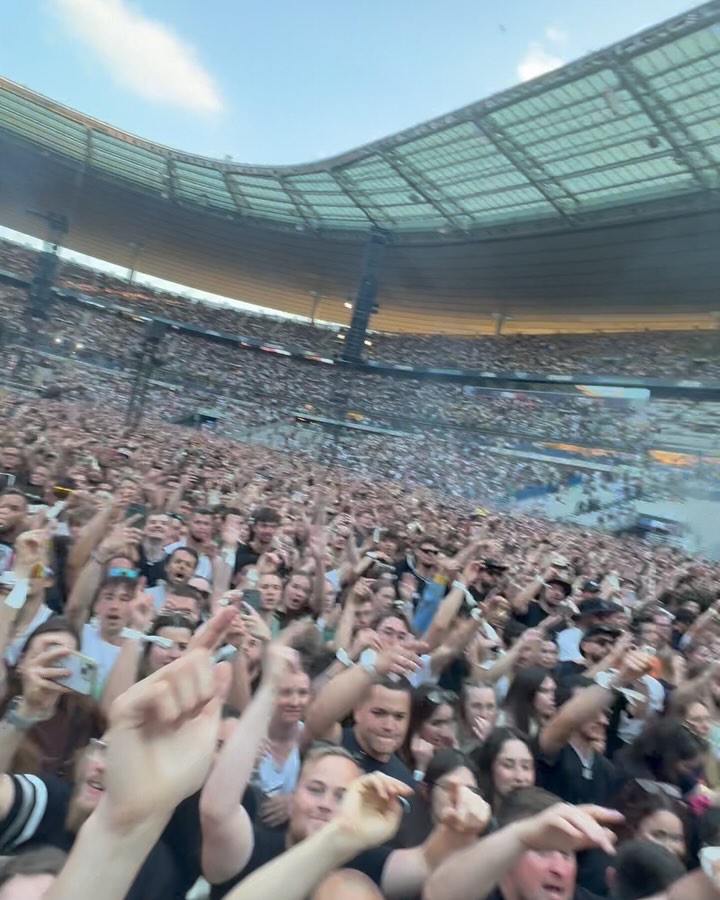 Tiësto Shines In Paris