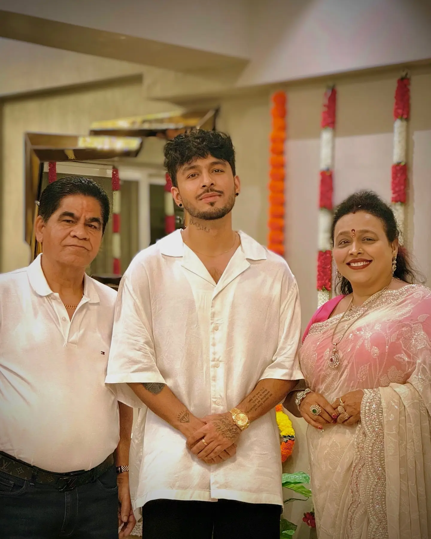 Tony Kakkar Celebrates Parents’ Anniversary Tony Kakkar honors his parents on a special anniversary, celebrating love and legacy. 2023