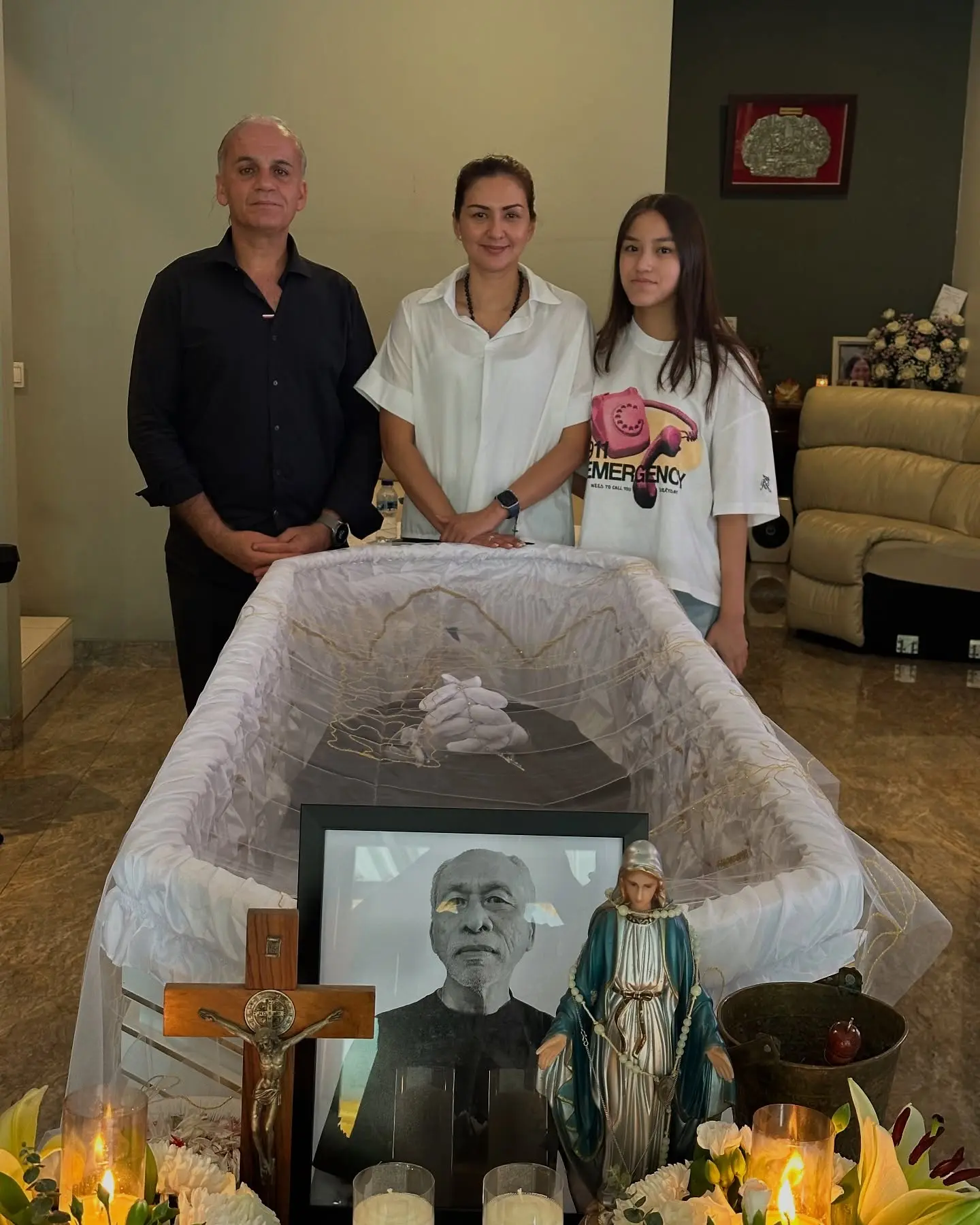 Tribute Service For Eyang