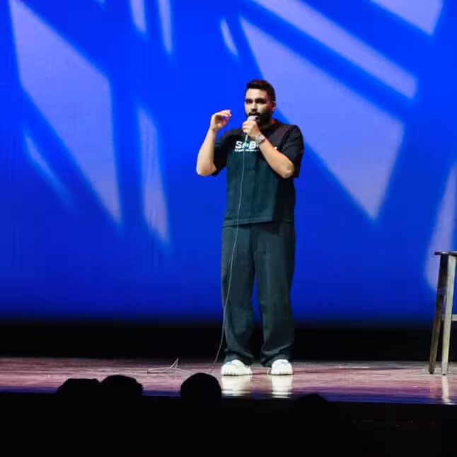 Trust And Laughter: Viraj Ghelani’s Unforgettable Night