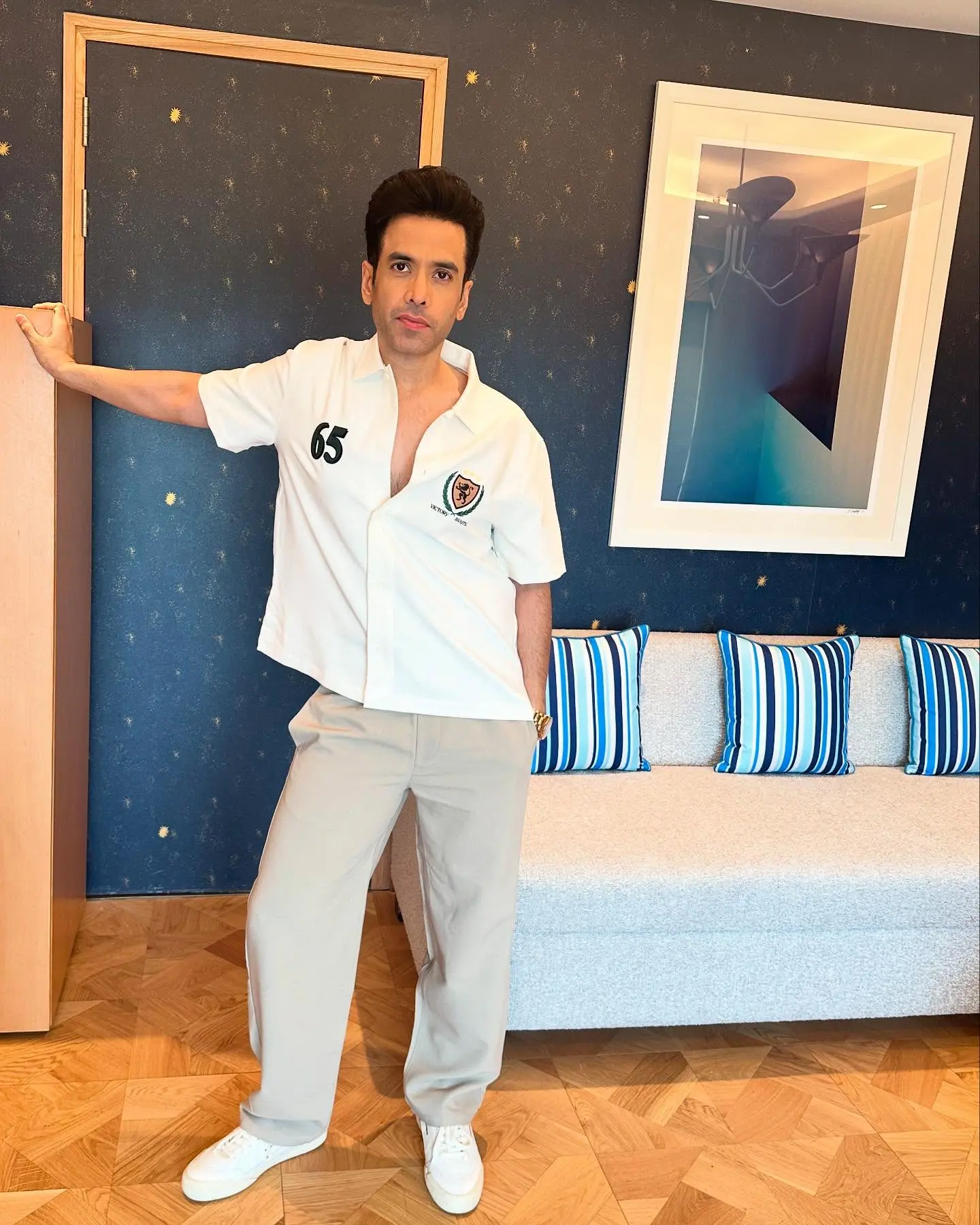 Tusshar Kapoor Posts Vague Instagram Update