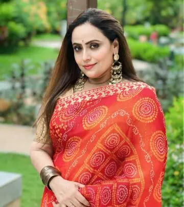 Star Vaishnavi celebrates the vibrant elegance and charm of the striking gulmohar tree!!!