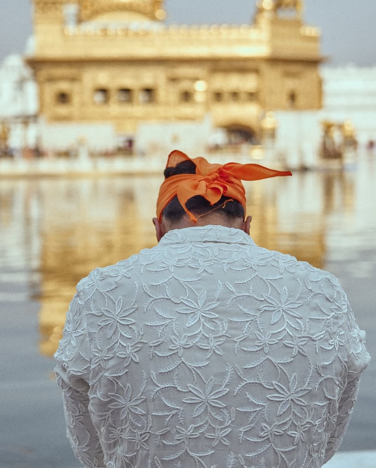 Vicky Kaushal Shares Spiritual Sikh Greeting