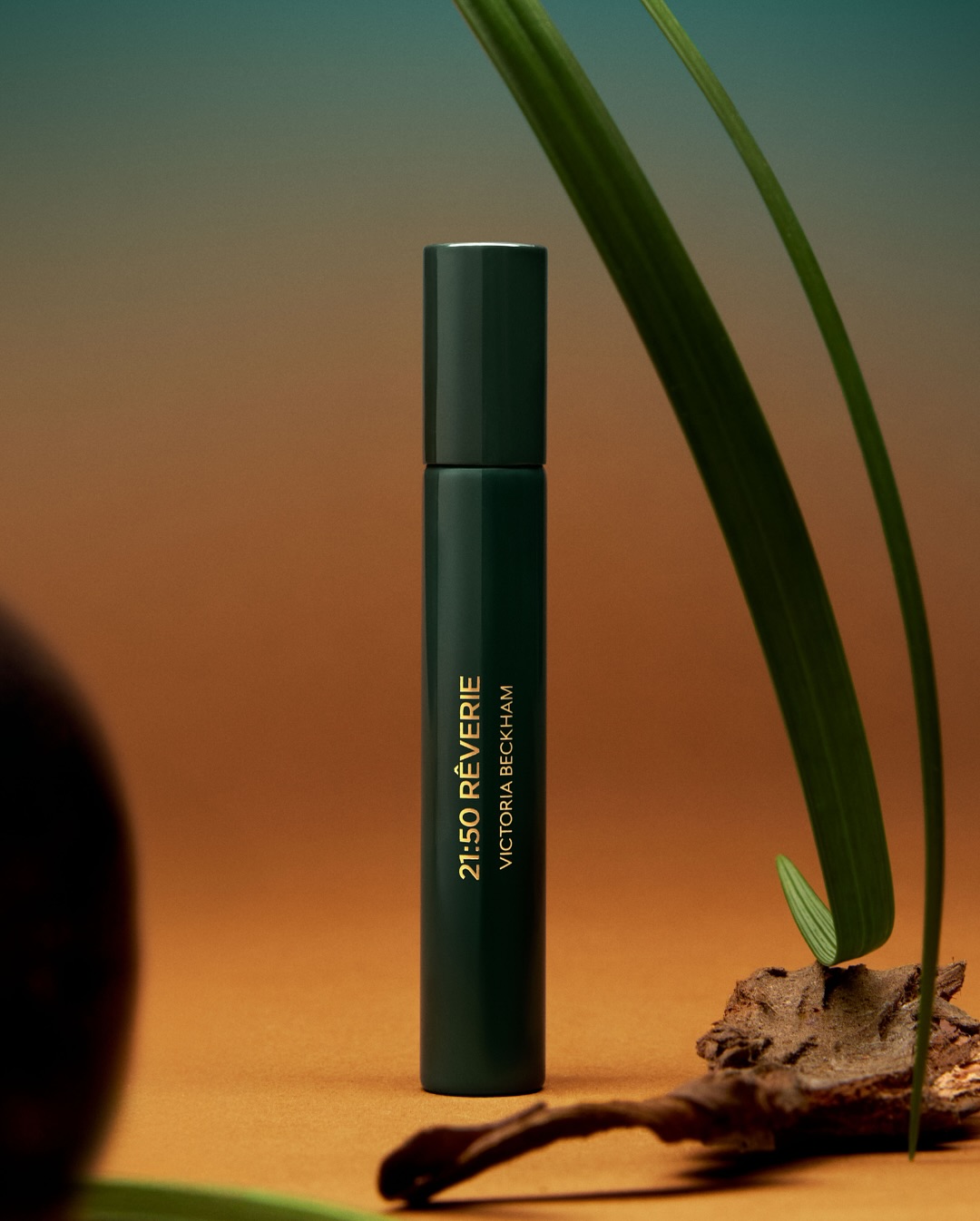 Victoria Beckham Launches 21:50 Rêverie Travel Perfume