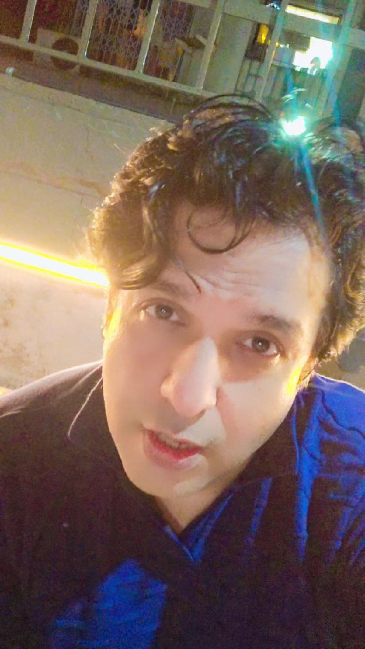 New reel captures Vinay Anand's release of 'Yaadon Mein Teri' in a vibrant musical moment.