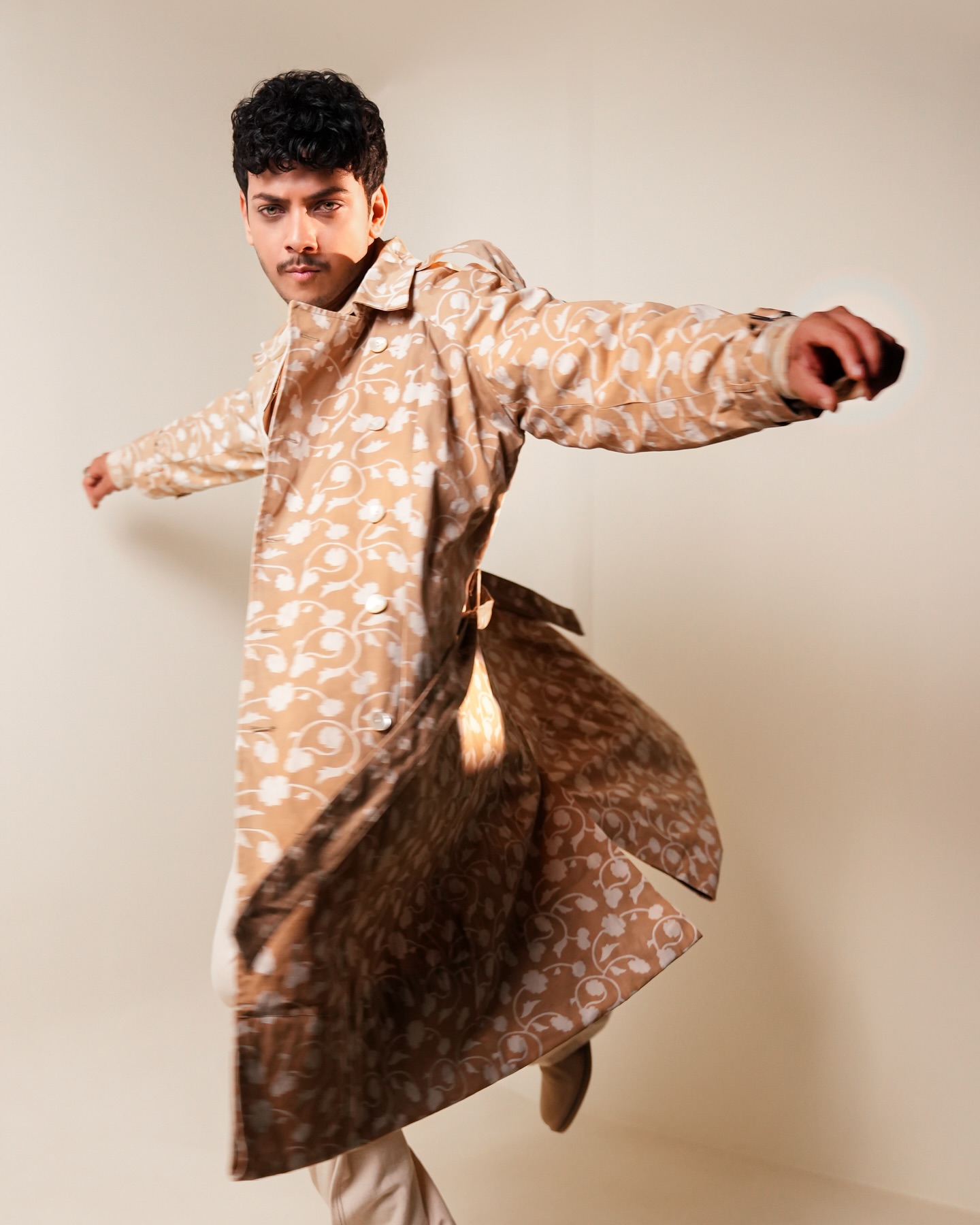 Vishal Jethwa Redefines His Look Vishal Jethwa redefines his style with a bold transformation that inspires modern elegance.