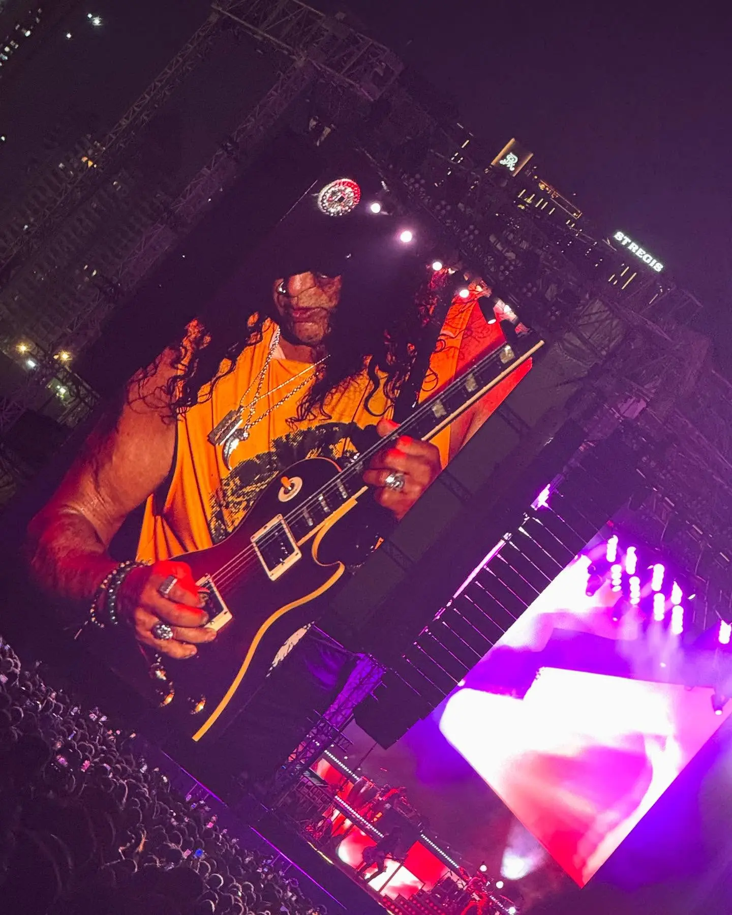 Waluscha De Sousa Celebrates Guns N’ Roses Rewind