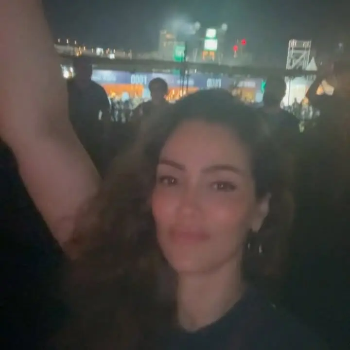 Waluscha De Sousa Celebrates Guns N’ Roses Rewind