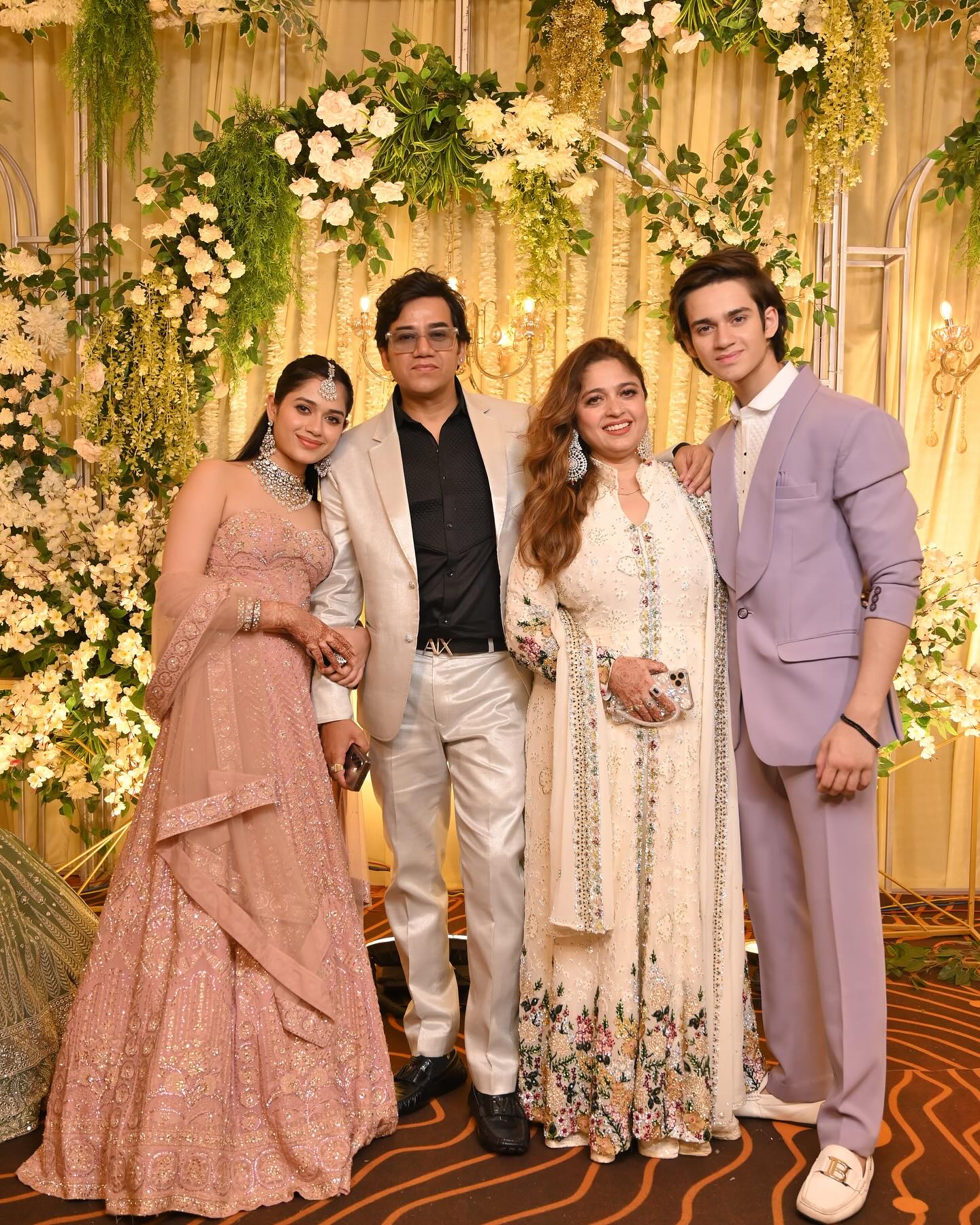 Wedding Moments: Jannat Zubair Rahmani's Stylish Wedding Dump