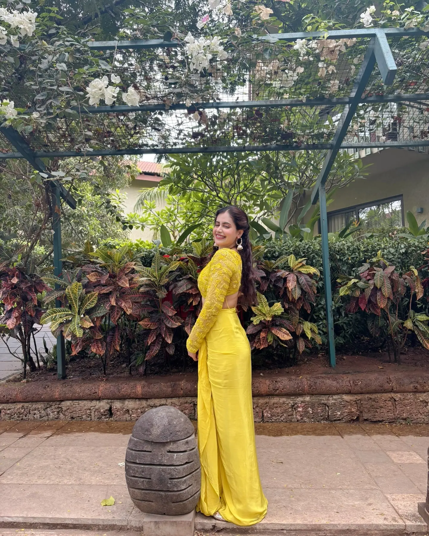 Yellow Wedding Diaries: Shruti Prakash Shines