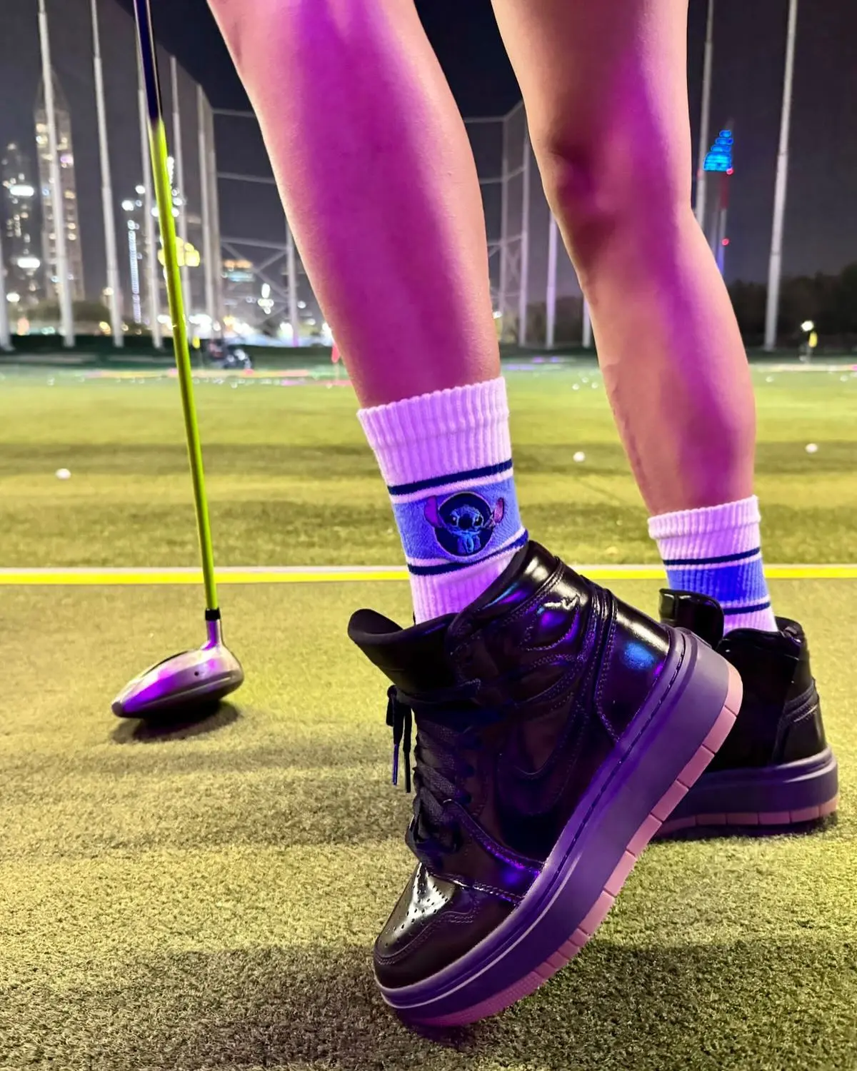Yohani Celebrates Chic Golf Night