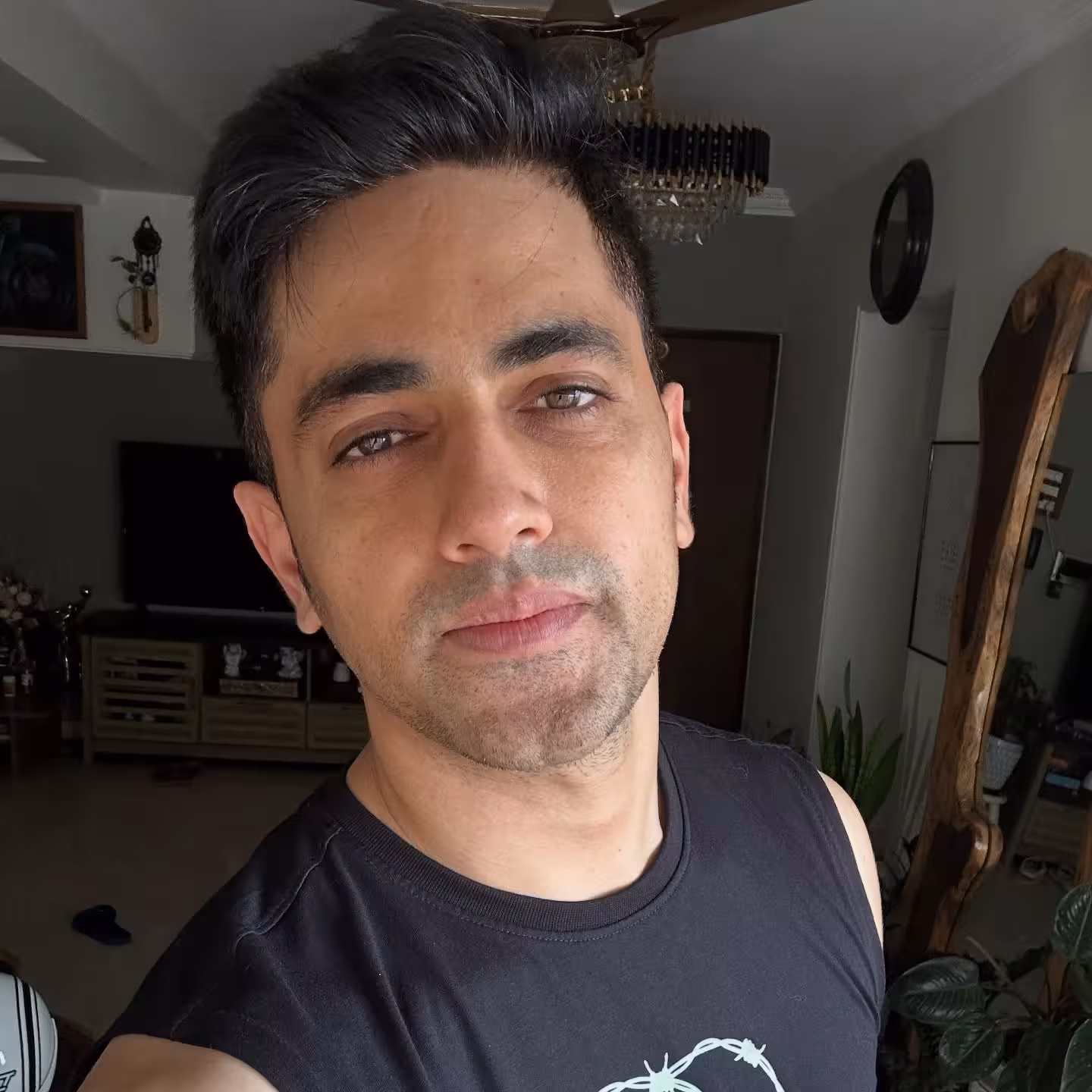 Zain Imam Unfiltered Pics Spark Social Buzz