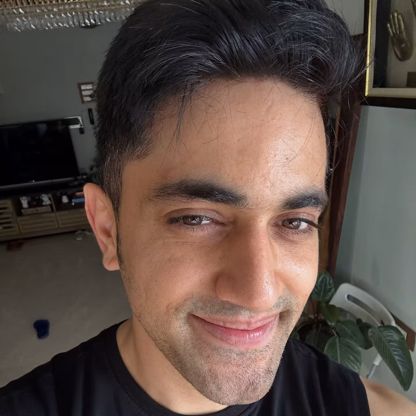 Zain Imam Unfiltered Pics Spark Social Buzz