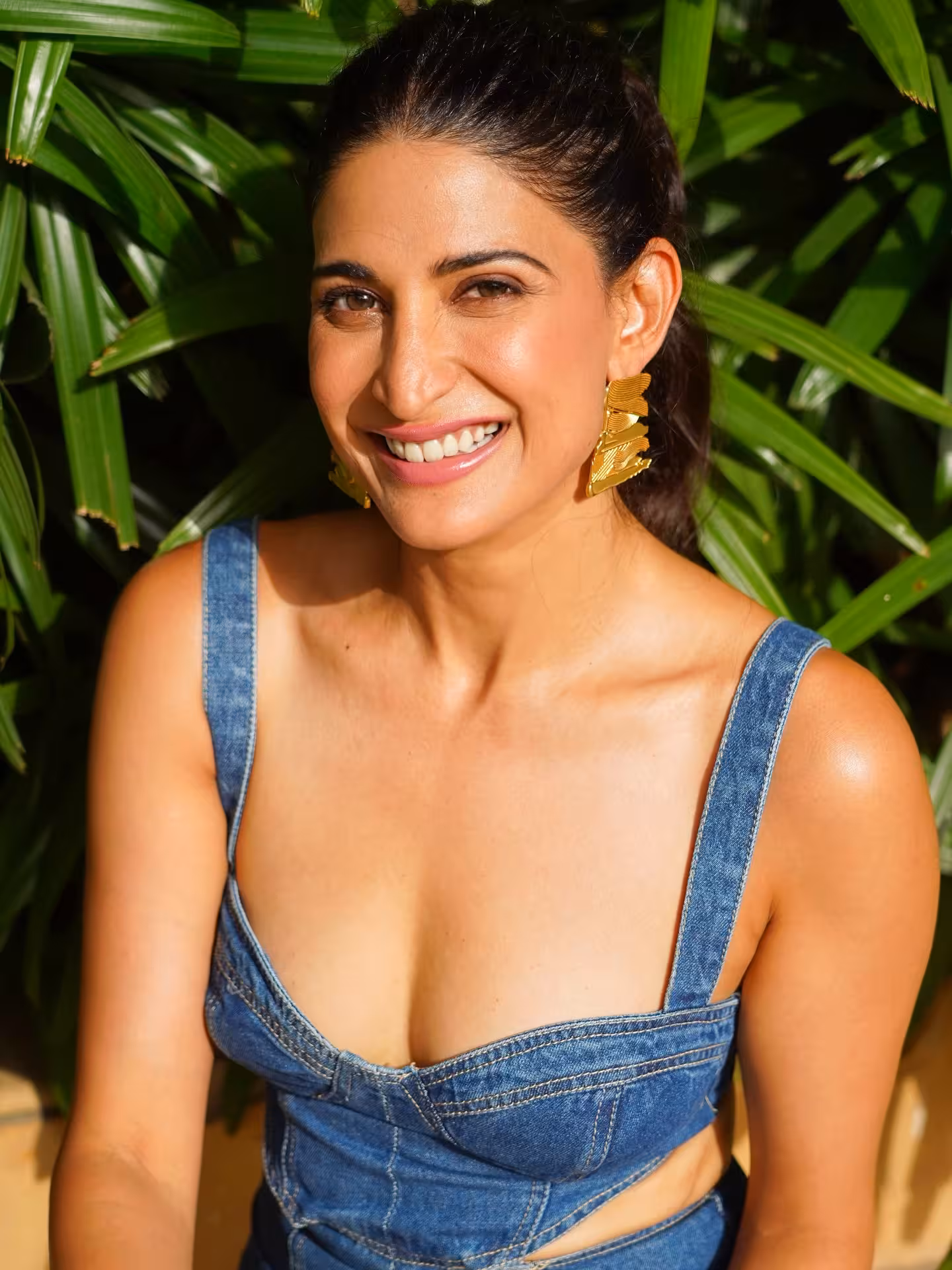 Aahana Kumra Stuns in Denim Looks