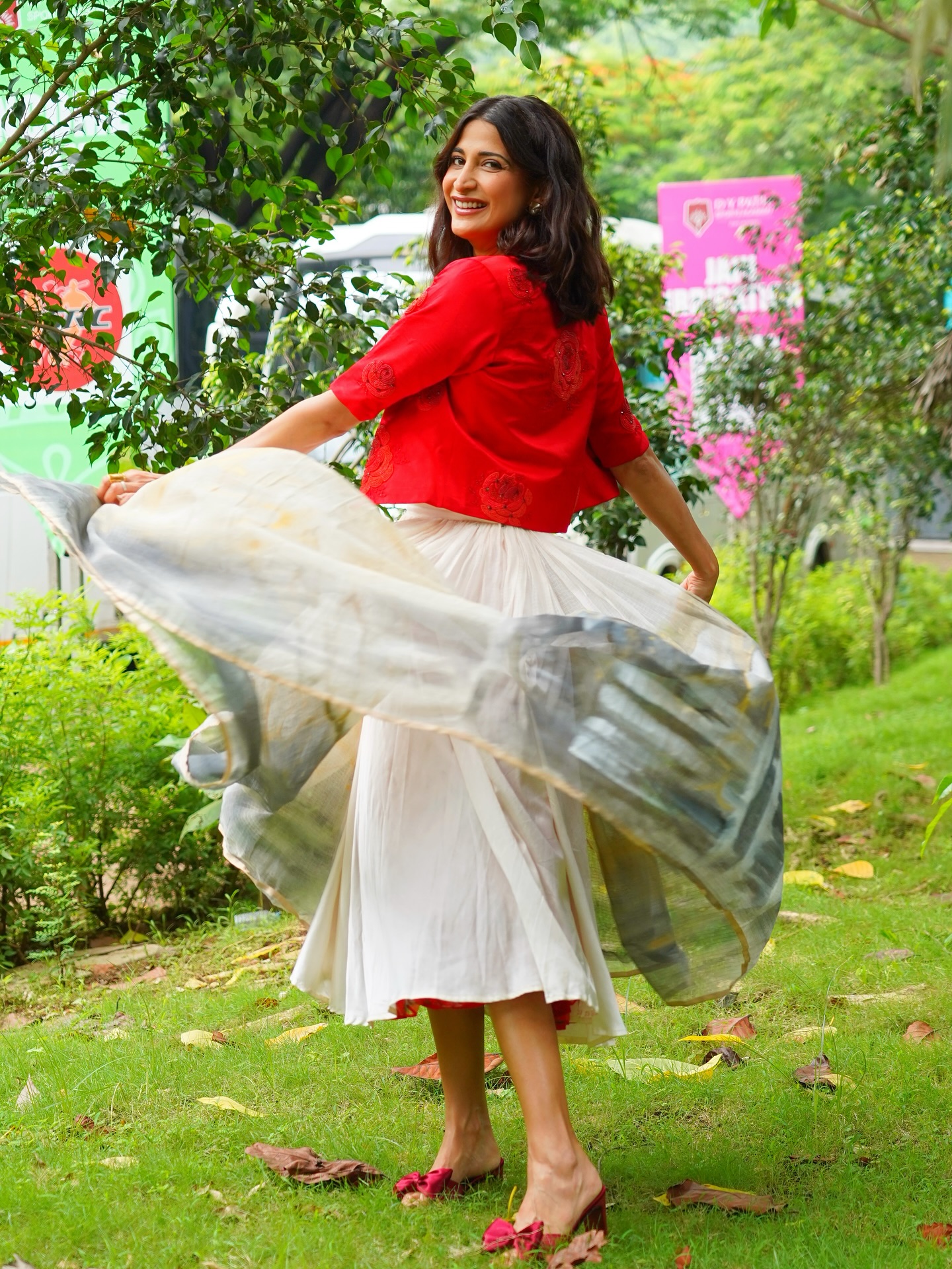 Aahana Kumra Stuns in Mesmerizing Photoshoot