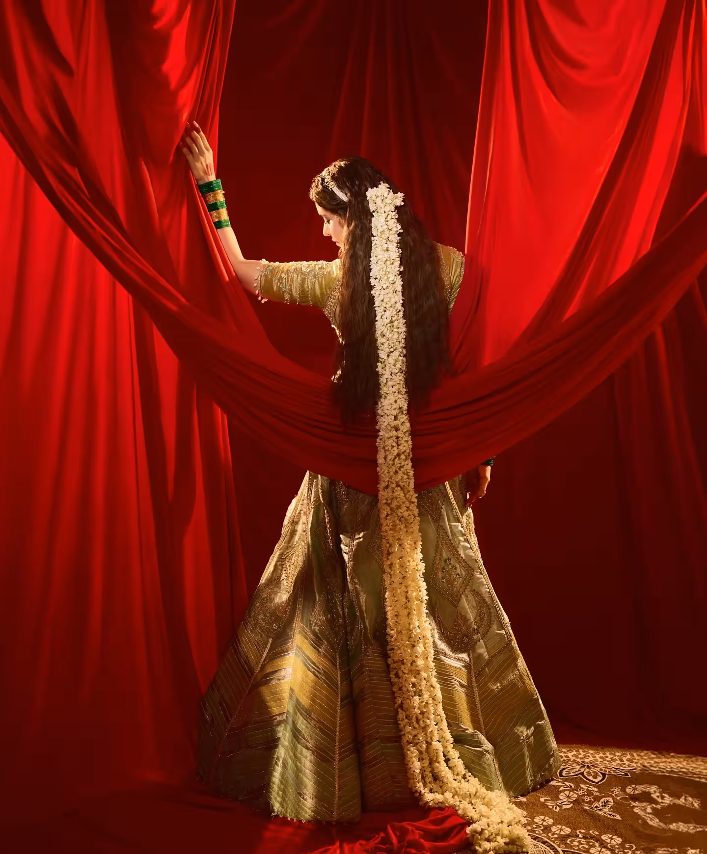 Aamna Sharif’s New Instagram Look Captivates Fans