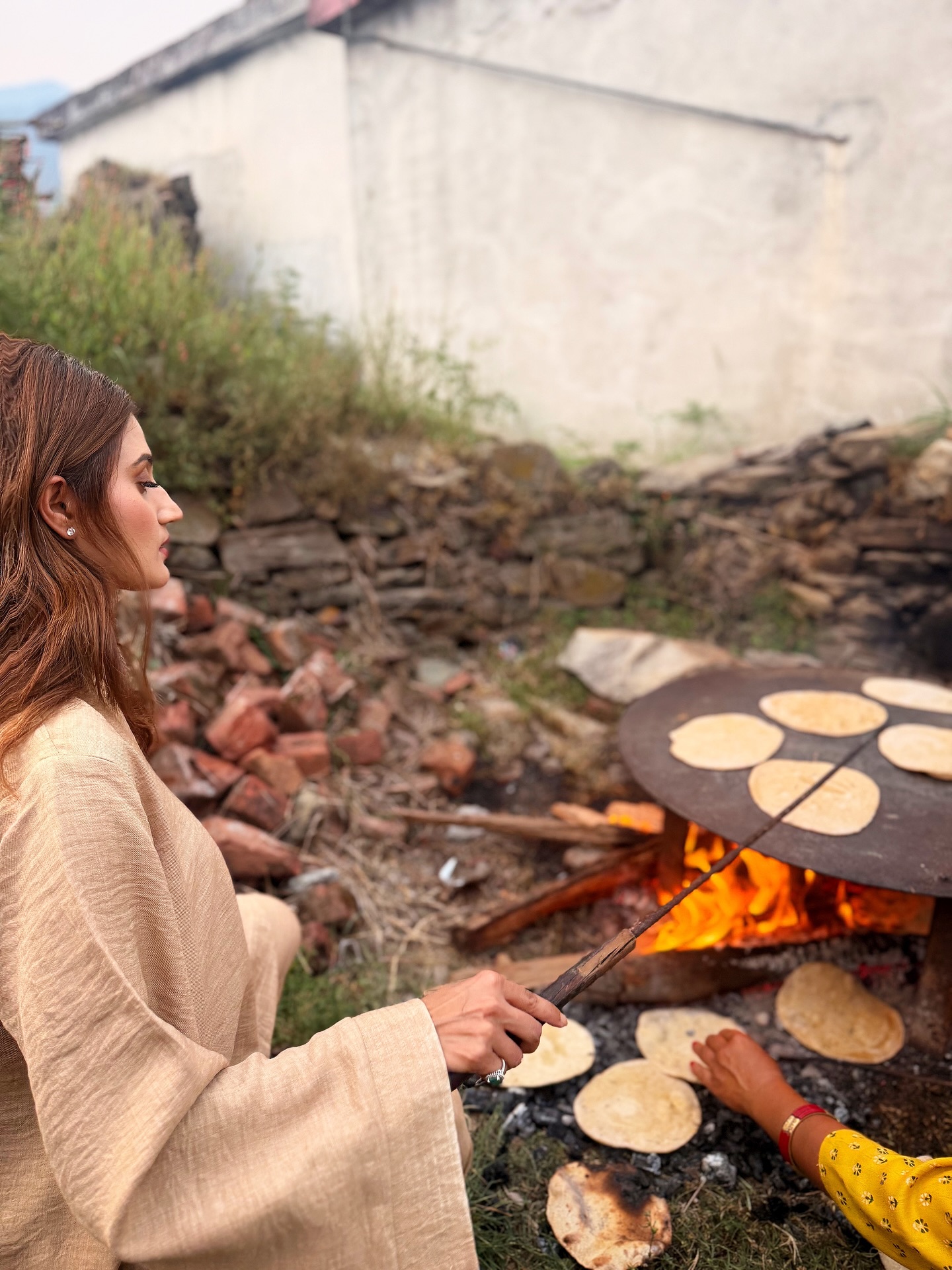 Aarushi Nishank Embraces Uttarakhand’s Culinary Heritage