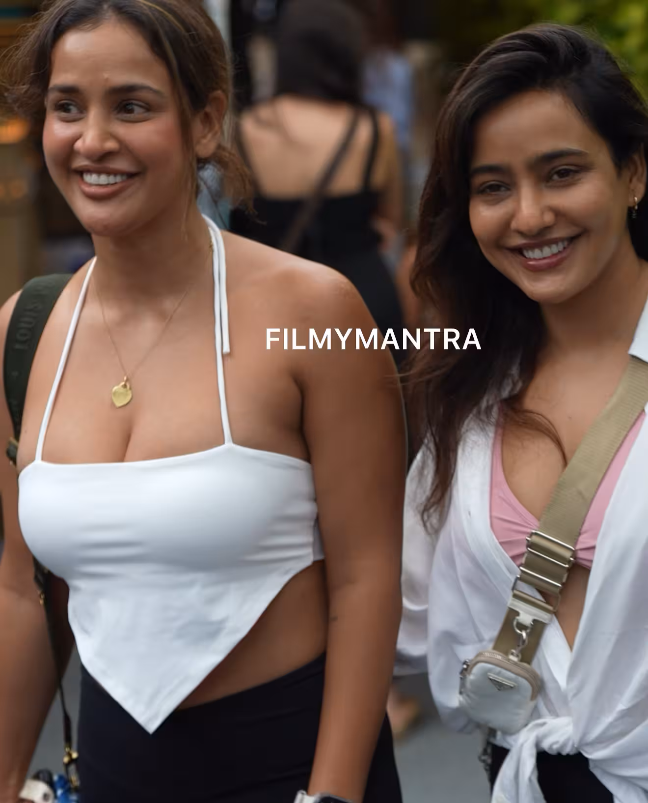 Aisha & Neha Shine After Workout