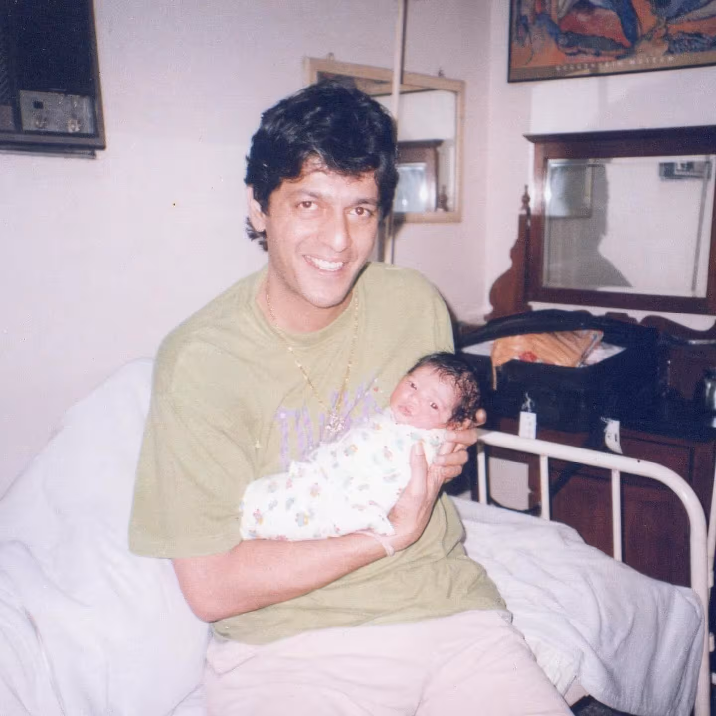 Ananya Panday Honors Dad on Father’s Day