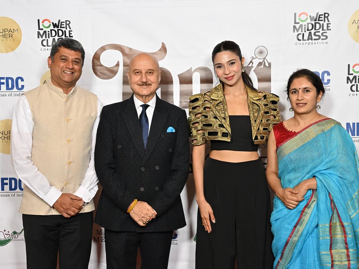Anupam Kher Honors India’s Diplomats Abroad